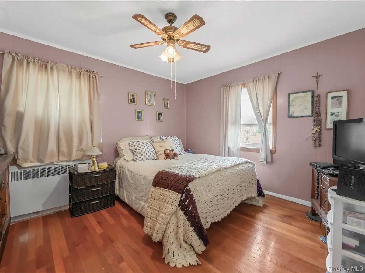 63-01 138TH Street, New York, NY, 4 Bedrooms Bedrooms, 9 Rooms Rooms,2 BathroomsBathrooms,Residential,For Rent,138TH,0,976002 63-01 138TH Street, New York, NY, 4 Bedrooms Bedrooms, 9 Rooms Rooms,2 BathroomsBathrooms,Residential,For Rent,138TH,0,976002