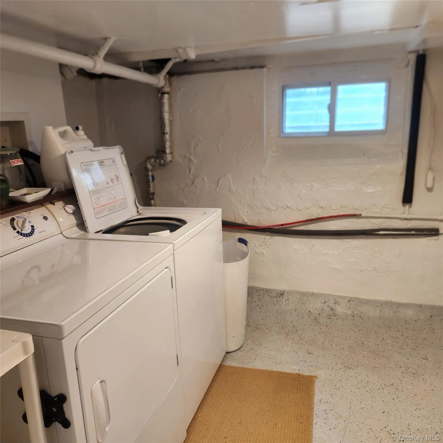 71 Davis Street, Hempstead, NY, 3 Bedrooms Bedrooms, 8 Rooms Rooms,1 BathroomBathrooms,Residential Lease,For Rent,Davis,0,976005 71 Davis Street, Hempstead, NY, 3 Bedrooms Bedrooms, 8 Rooms Rooms,1 BathroomBathrooms,Residential Lease,For Rent,Davis,0,976005