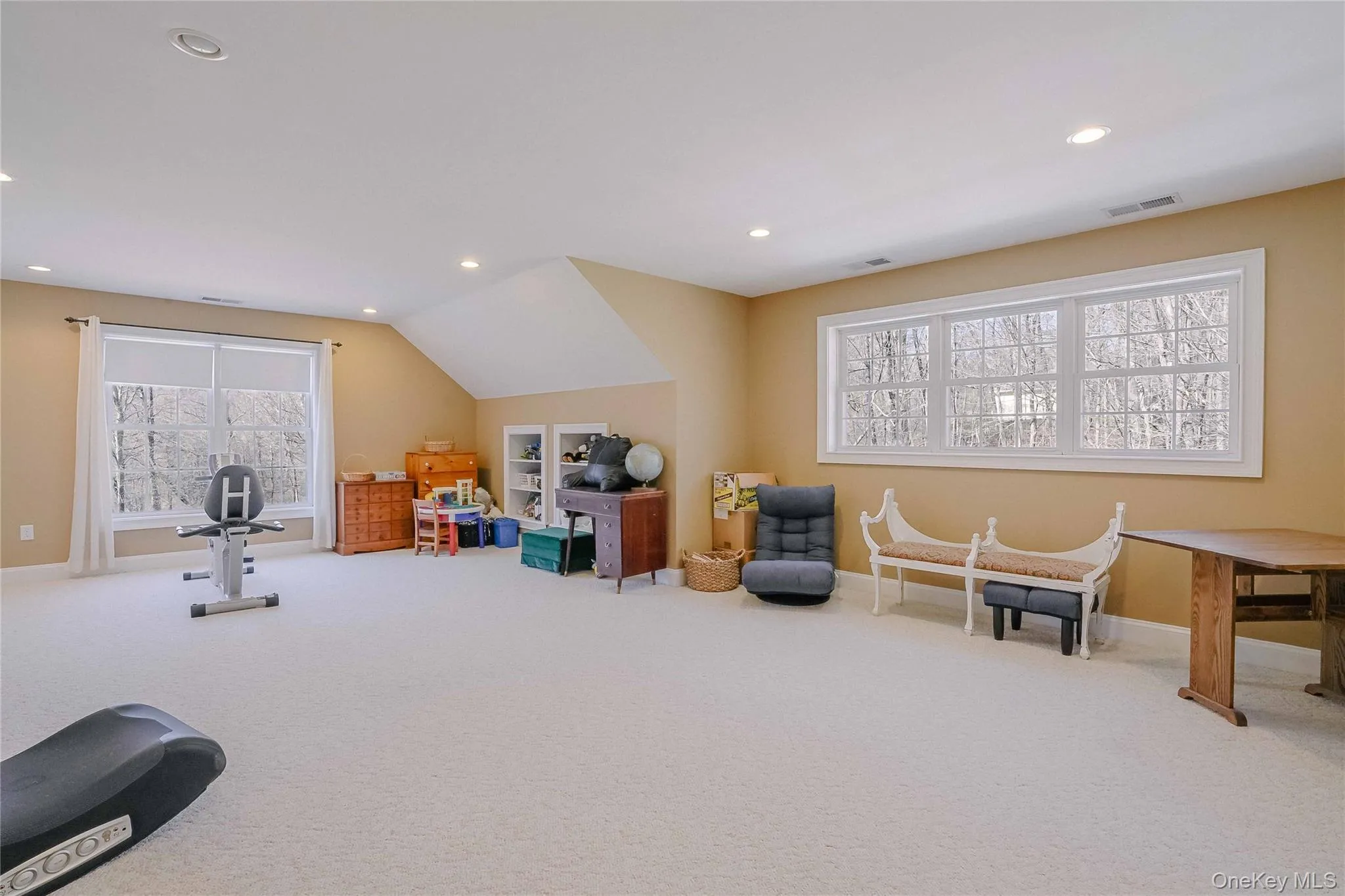 380 Southbury Road, Roxbury, CT, 4 Bedrooms Bedrooms, 10 Rooms Rooms,4 BathroomsBathrooms,Residential,For Rent,Southbury,0,976015 380 Southbury Road, Roxbury, CT, 4 Bedrooms Bedrooms, 10 Rooms Rooms,4 BathroomsBathrooms,Residential,For Rent,Southbury,0,976015
