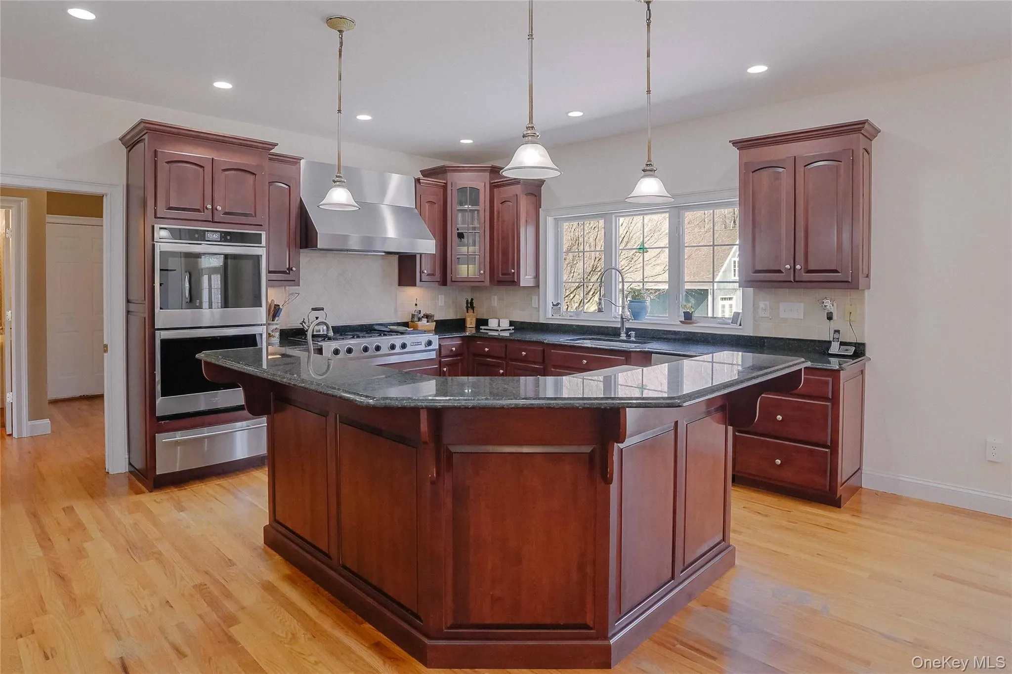 380 Southbury Road, Roxbury, CT, 4 Bedrooms Bedrooms, 10 Rooms Rooms,4 BathroomsBathrooms,Residential,For Rent,Southbury,0,976015 380 Southbury Road, Roxbury, CT, 4 Bedrooms Bedrooms, 10 Rooms Rooms,4 BathroomsBathrooms,Residential,For Rent,Southbury,0,976015