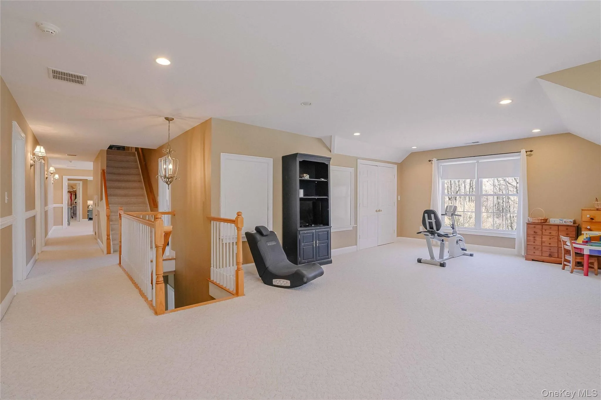 380 Southbury Road, Roxbury, CT, 4 Bedrooms Bedrooms, 10 Rooms Rooms,4 BathroomsBathrooms,Residential,For Rent,Southbury,0,976015 380 Southbury Road, Roxbury, CT, 4 Bedrooms Bedrooms, 10 Rooms Rooms,4 BathroomsBathrooms,Residential,For Rent,Southbury,0,976015