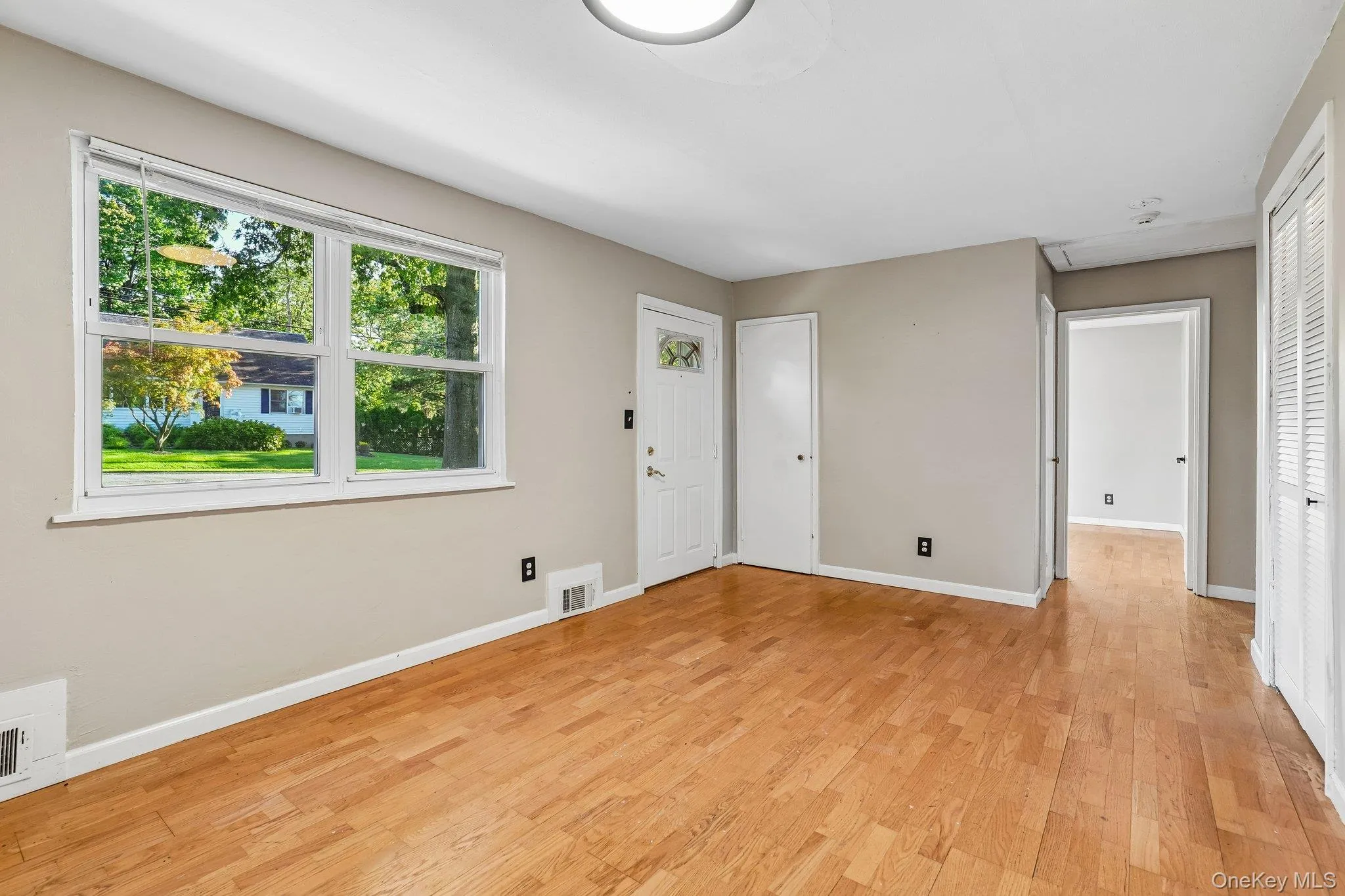 2 St Anthony Avenue, Clarkstown, NY, 2 Bedrooms Bedrooms, 6 Rooms Rooms,1 BathroomBathrooms,Residential,For Rent,St Anthony,0,976017 2 St Anthony Avenue, Clarkstown, NY, 2 Bedrooms Bedrooms, 6 Rooms Rooms,1 BathroomBathrooms,Residential,For Rent,St Anthony,0,976017