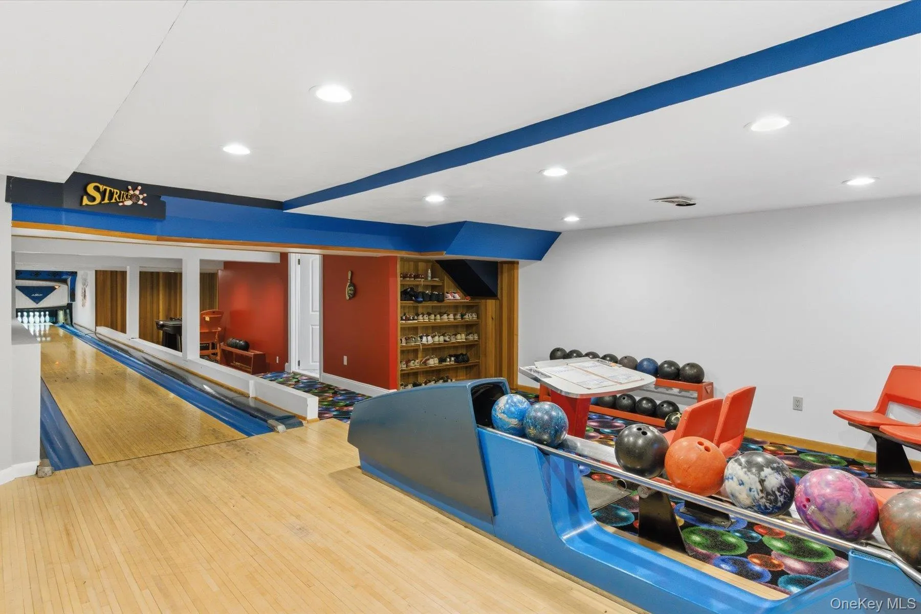 9 Watercrest Court, Smithtown, NY, 8 Bedrooms Bedrooms, 16 Rooms Rooms,6 BathroomsBathrooms,Residential,For Rent,Watercrest,0,976021 9 Watercrest Court, Smithtown, NY, 8 Bedrooms Bedrooms, 16 Rooms Rooms,6 BathroomsBathrooms,Residential,For Rent,Watercrest,0,976021