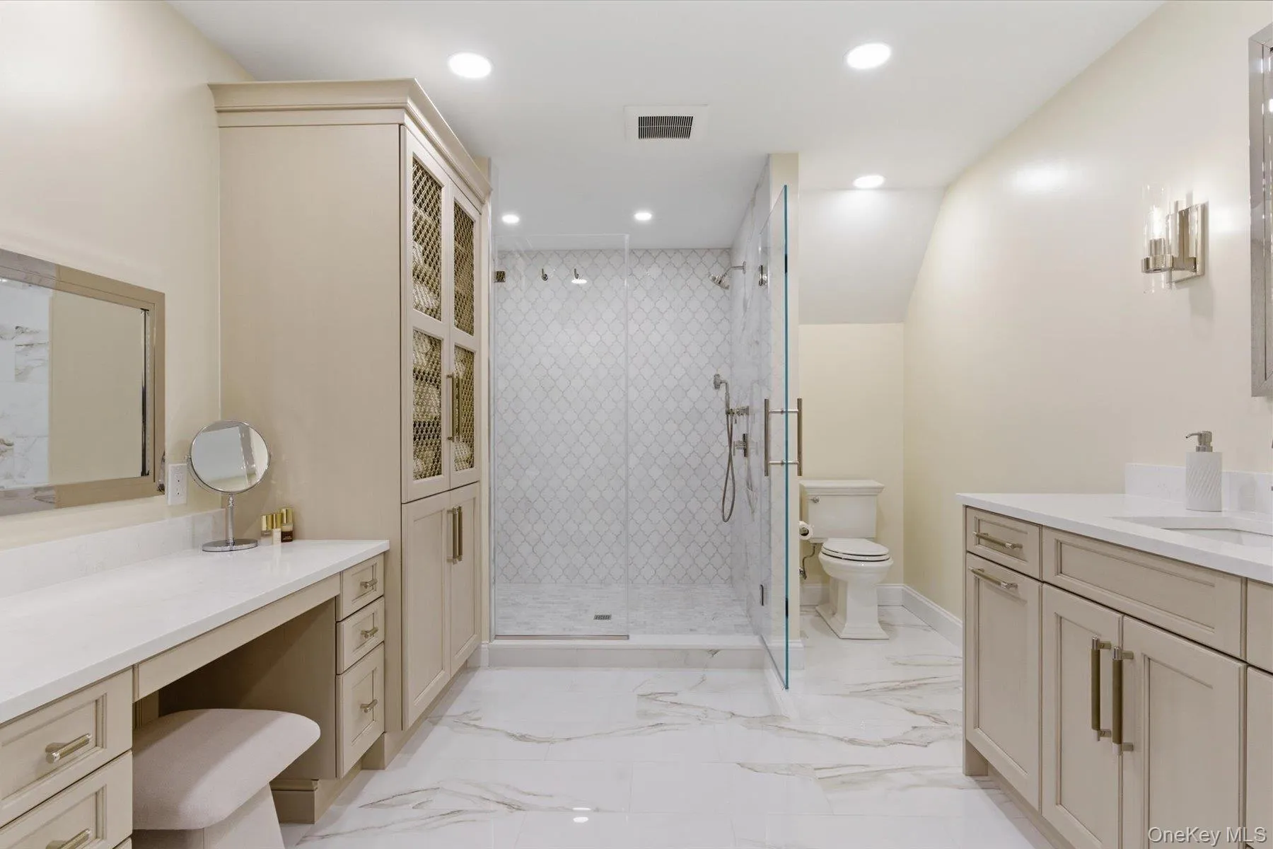 9 Watercrest Court, Smithtown, NY, 8 Bedrooms Bedrooms, 16 Rooms Rooms,6 BathroomsBathrooms,Residential,For Rent,Watercrest,0,976021 9 Watercrest Court, Smithtown, NY, 8 Bedrooms Bedrooms, 16 Rooms Rooms,6 BathroomsBathrooms,Residential,For Rent,Watercrest,0,976021