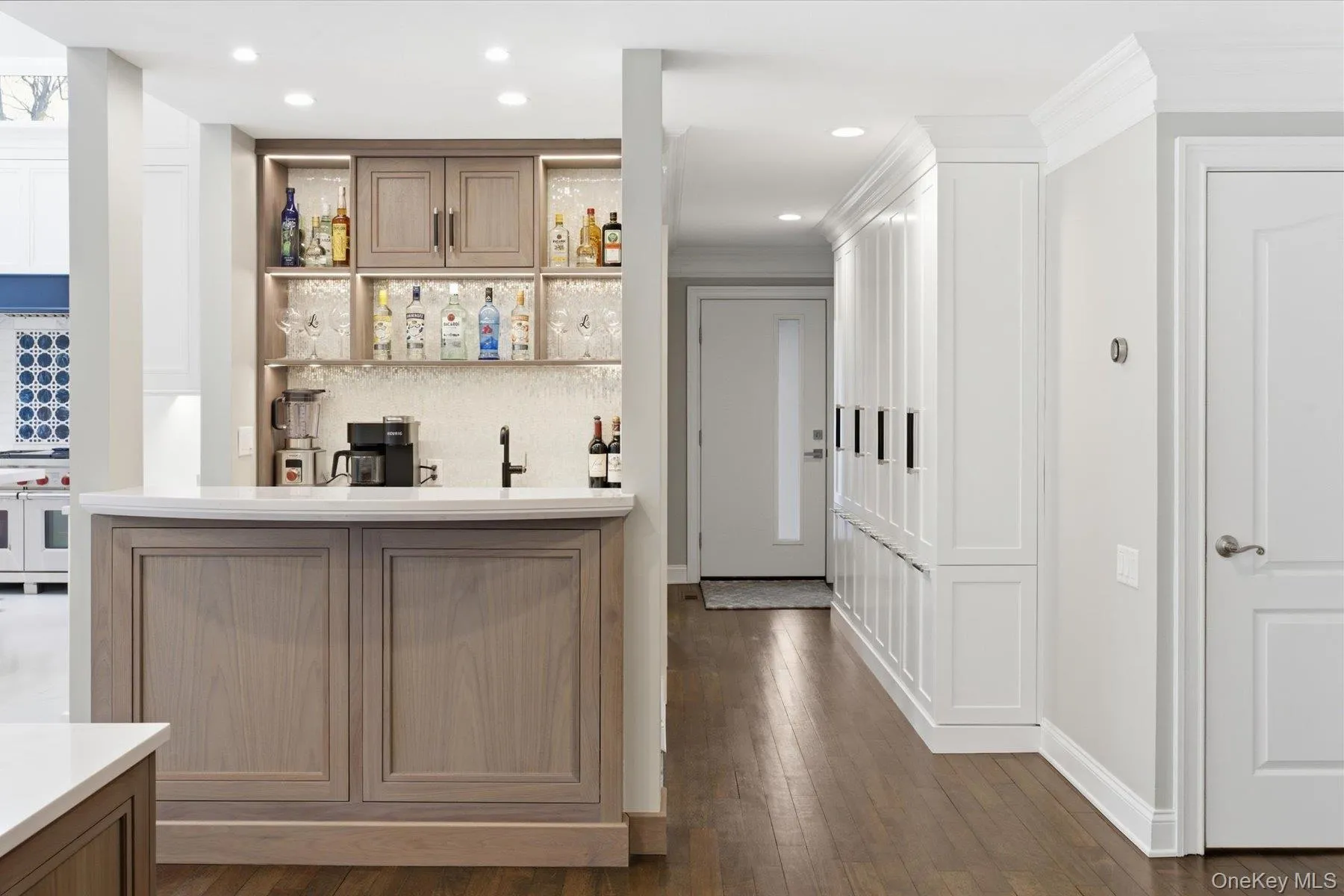 9 Watercrest Court, Smithtown, NY, 8 Bedrooms Bedrooms, 16 Rooms Rooms,6 BathroomsBathrooms,Residential,For Rent,Watercrest,0,976021 9 Watercrest Court, Smithtown, NY, 8 Bedrooms Bedrooms, 16 Rooms Rooms,6 BathroomsBathrooms,Residential,For Rent,Watercrest,0,976021