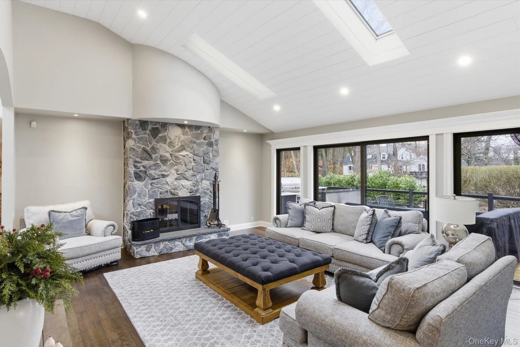 9 Watercrest Court, Smithtown, NY, 8 Bedrooms Bedrooms, 16 Rooms Rooms,6 BathroomsBathrooms,Residential,For Rent,Watercrest,0,976021 9 Watercrest Court, Smithtown, NY, 8 Bedrooms Bedrooms, 16 Rooms Rooms,6 BathroomsBathrooms,Residential,For Rent,Watercrest,0,976021