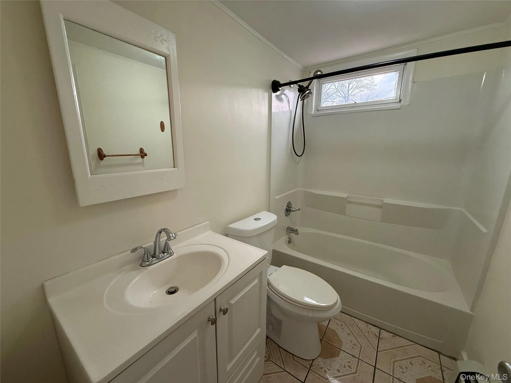 4 St Marks Place, Highlands, NY, 3 Bedrooms Bedrooms, 7 Rooms Rooms,2 BathroomsBathrooms,Residential Lease,For Rent,St Marks,0,976031 4 St Marks Place, Highlands, NY, 3 Bedrooms Bedrooms, 7 Rooms Rooms,2 BathroomsBathrooms,Residential Lease,For Rent,St Marks,0,976031