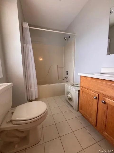 35 Deer Crossing Drive, Fishkill, NY, 1 Bedroom Bedrooms, 5 Rooms Rooms,1 BathroomBathrooms,Residential Lease,For Rent,Deer Crossing,0,976032 35 Deer Crossing Drive, Fishkill, NY, 1 Bedroom Bedrooms, 5 Rooms Rooms,1 BathroomBathrooms,Residential Lease,For Rent,Deer Crossing,0,976032