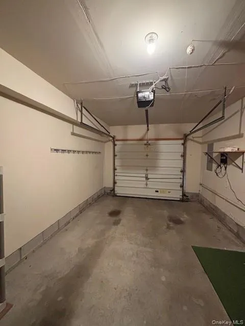 35 Deer Crossing Drive, Fishkill, NY, 1 Bedroom Bedrooms, 5 Rooms Rooms,1 BathroomBathrooms,Residential Lease,For Rent,Deer Crossing,0,976032 35 Deer Crossing Drive, Fishkill, NY, 1 Bedroom Bedrooms, 5 Rooms Rooms,1 BathroomBathrooms,Residential Lease,For Rent,Deer Crossing,0,976032