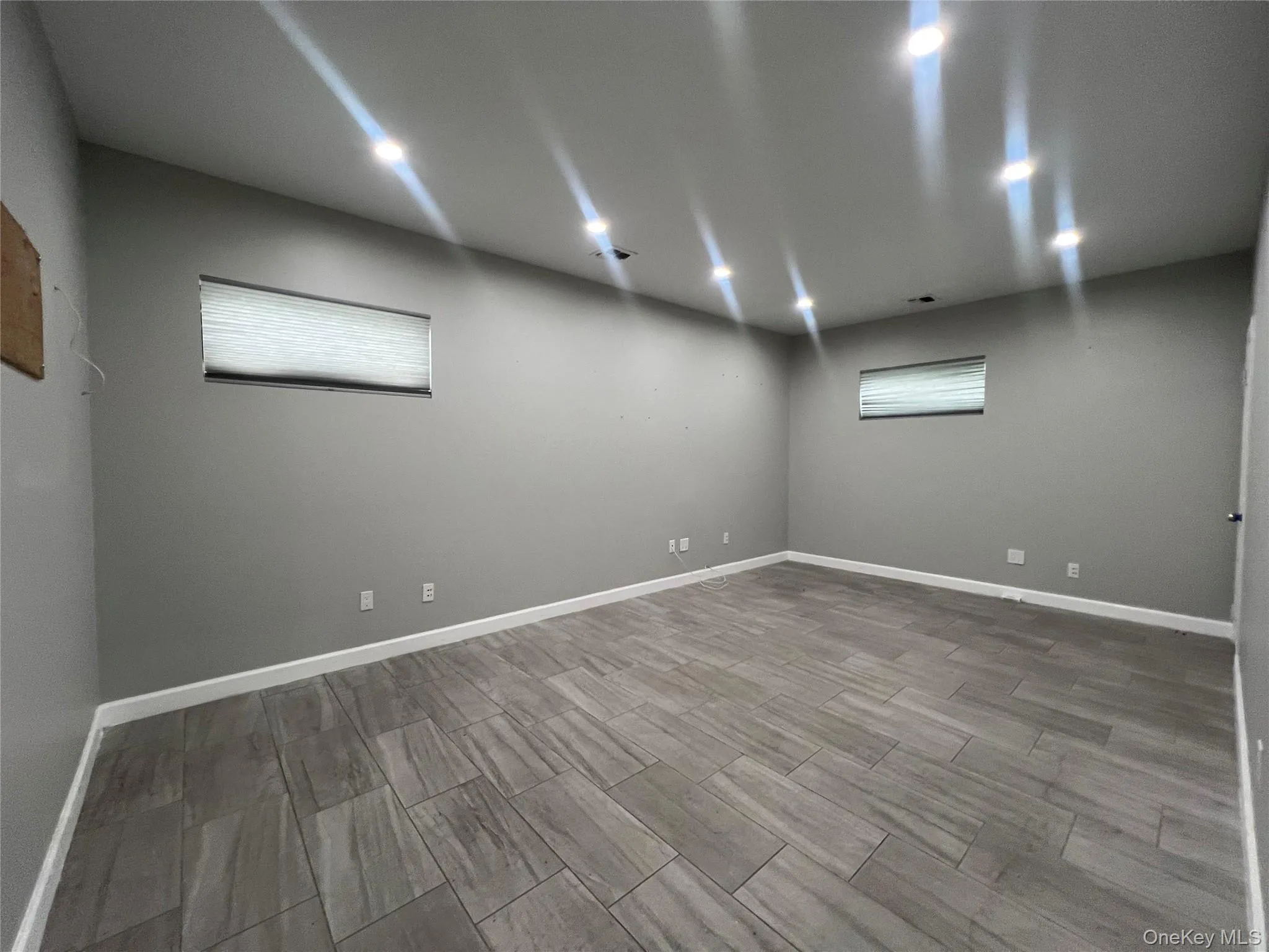 190 Margaretta Avenue, Oyster Bay, NY, ,Commercial Lease,For Rent,Margaretta,0,976049 190 Margaretta Avenue, Oyster Bay, NY, ,Commercial Lease,For Rent,Margaretta,0,976049