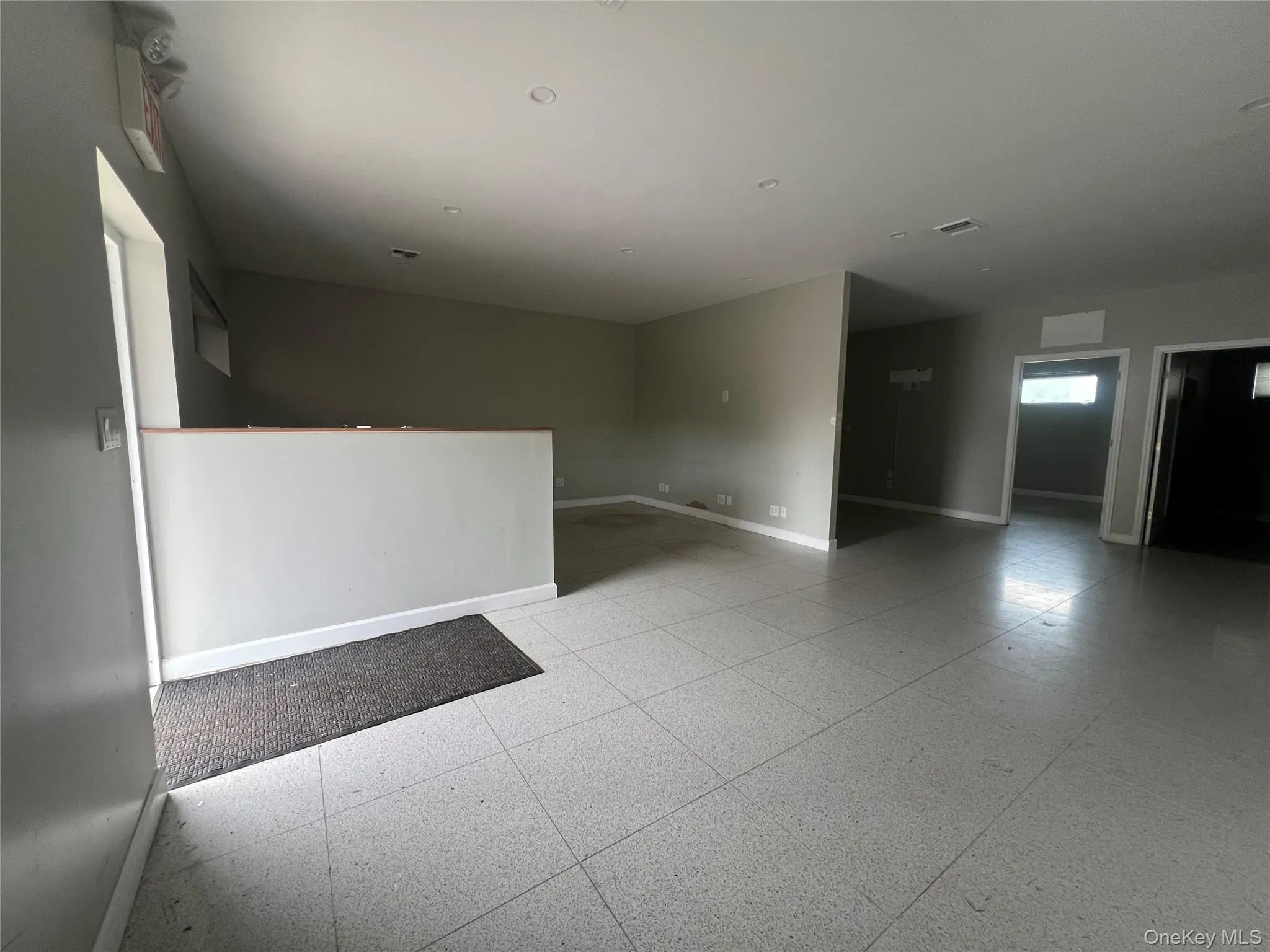 190 Margaretta Avenue, Oyster Bay, NY, ,Commercial Lease,For Rent,Margaretta,0,976049 190 Margaretta Avenue, Oyster Bay, NY, ,Commercial Lease,For Rent,Margaretta,0,976049