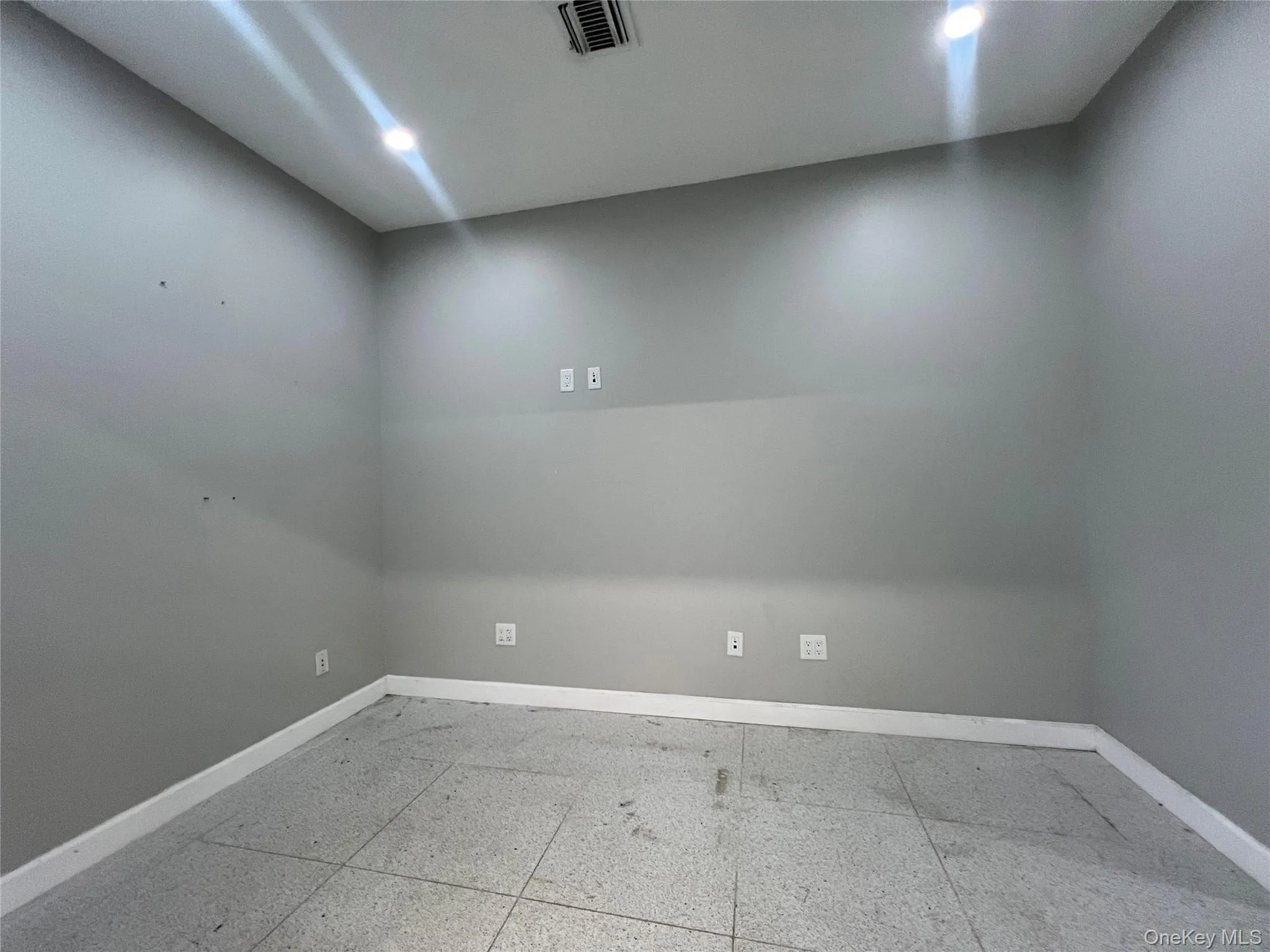 190 Margaretta Avenue, Oyster Bay, NY, ,Commercial Lease,For Rent,Margaretta,0,976049 190 Margaretta Avenue, Oyster Bay, NY, ,Commercial Lease,For Rent,Margaretta,0,976049