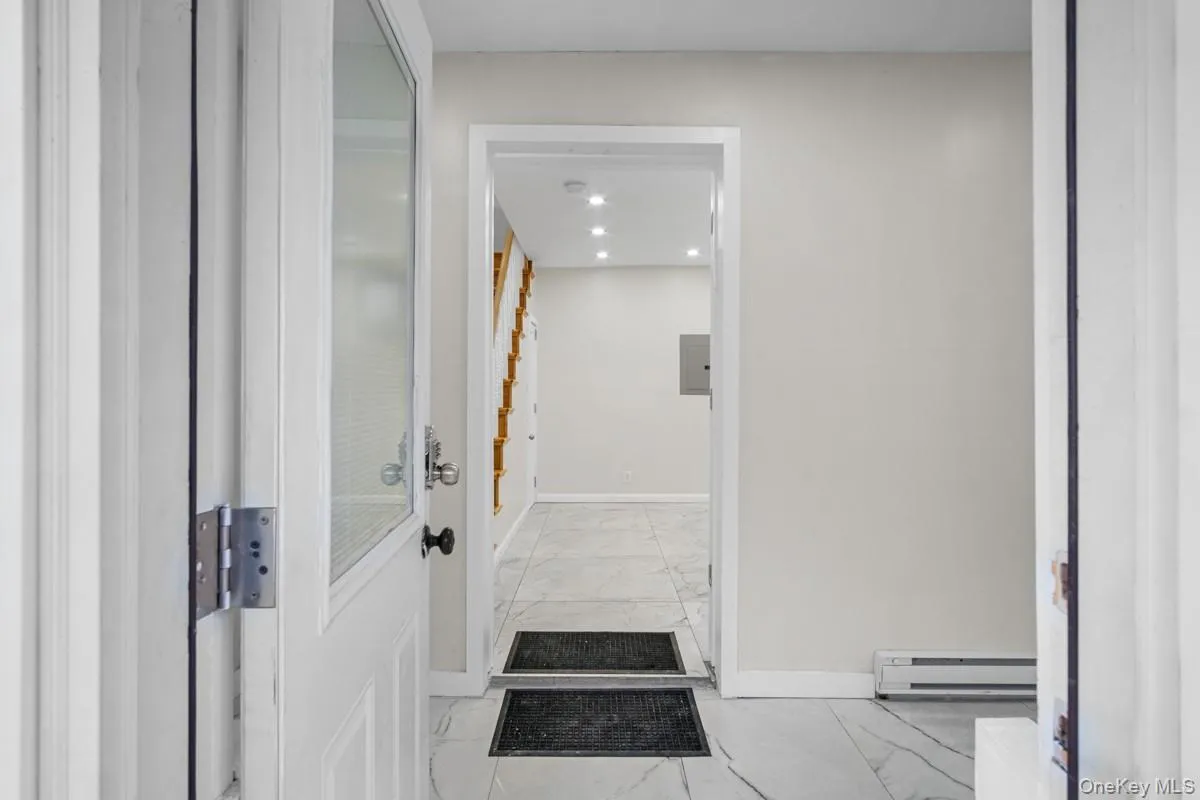 35 Woodcliff Avenue, Thompson, NY, 5 Bedrooms Bedrooms, 9 Rooms Rooms,2 BathroomsBathrooms,Residential,For Rent,Woodcliff,0,976063 35 Woodcliff Avenue, Thompson, NY, 5 Bedrooms Bedrooms, 9 Rooms Rooms,2 BathroomsBathrooms,Residential,For Rent,Woodcliff,0,976063