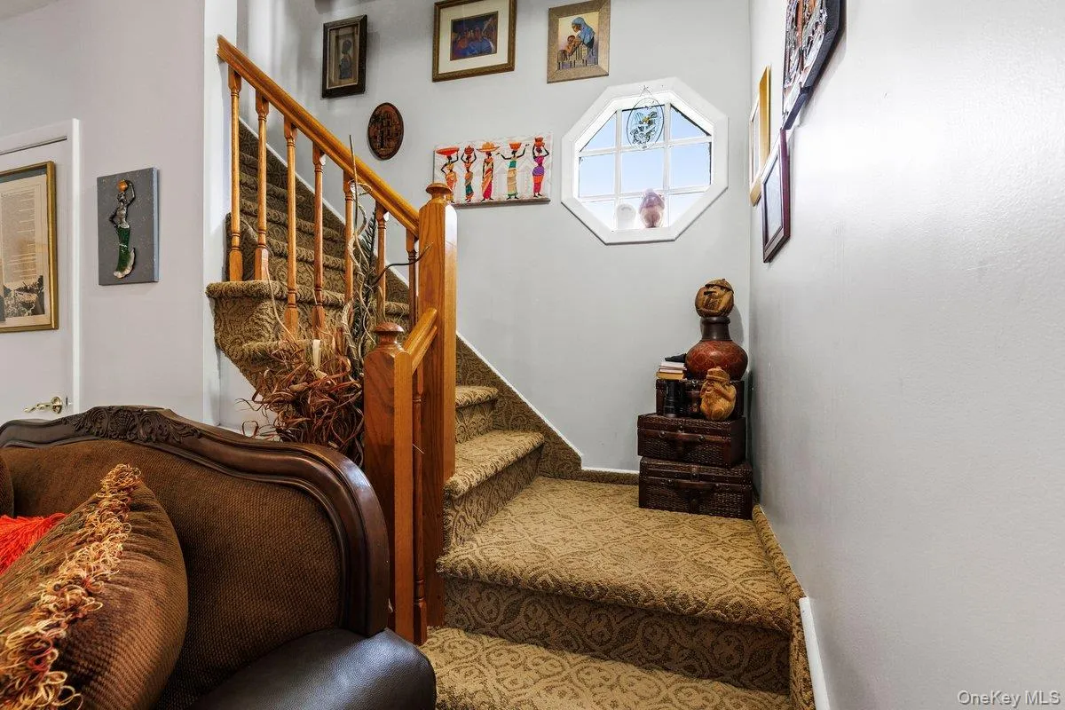 285 First Street, Yonkers, NY, 2 Bedrooms Bedrooms, 8 Rooms Rooms,1 BathroomBathrooms,Residential Sale,For Rent,First,0,976078 285 First Street, Yonkers, NY, 2 Bedrooms Bedrooms, 8 Rooms Rooms,1 BathroomBathrooms,Residential Sale,For Rent,First,0,976078
