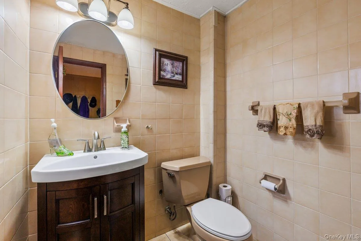 285 First Street, Yonkers, NY, 2 Bedrooms Bedrooms, 8 Rooms Rooms,1 BathroomBathrooms,Residential Sale,For Rent,First,0,976078 285 First Street, Yonkers, NY, 2 Bedrooms Bedrooms, 8 Rooms Rooms,1 BathroomBathrooms,Residential Sale,For Rent,First,0,976078