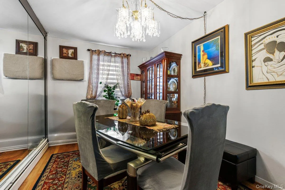 285 First Street, Yonkers, NY, 2 Bedrooms Bedrooms, 8 Rooms Rooms,1 BathroomBathrooms,Residential Sale,For Rent,First,0,976078 285 First Street, Yonkers, NY, 2 Bedrooms Bedrooms, 8 Rooms Rooms,1 BathroomBathrooms,Residential Sale,For Rent,First,0,976078