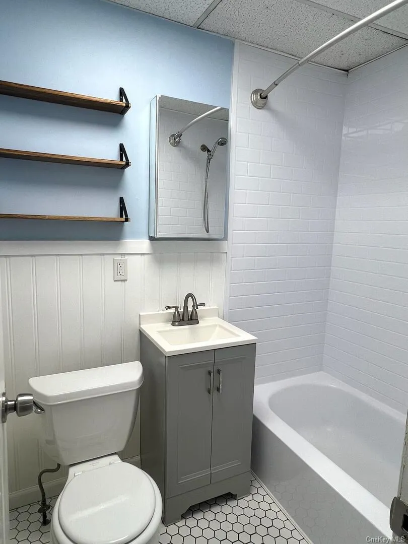 39 Chapman Place, Islip, NY, 2 Bedrooms Bedrooms, 4 Rooms Rooms,1 BathroomBathrooms,Residential Lease,For Rent,Chapman,0,976080 39 Chapman Place, Islip, NY, 2 Bedrooms Bedrooms, 4 Rooms Rooms,1 BathroomBathrooms,Residential Lease,For Rent,Chapman,0,976080