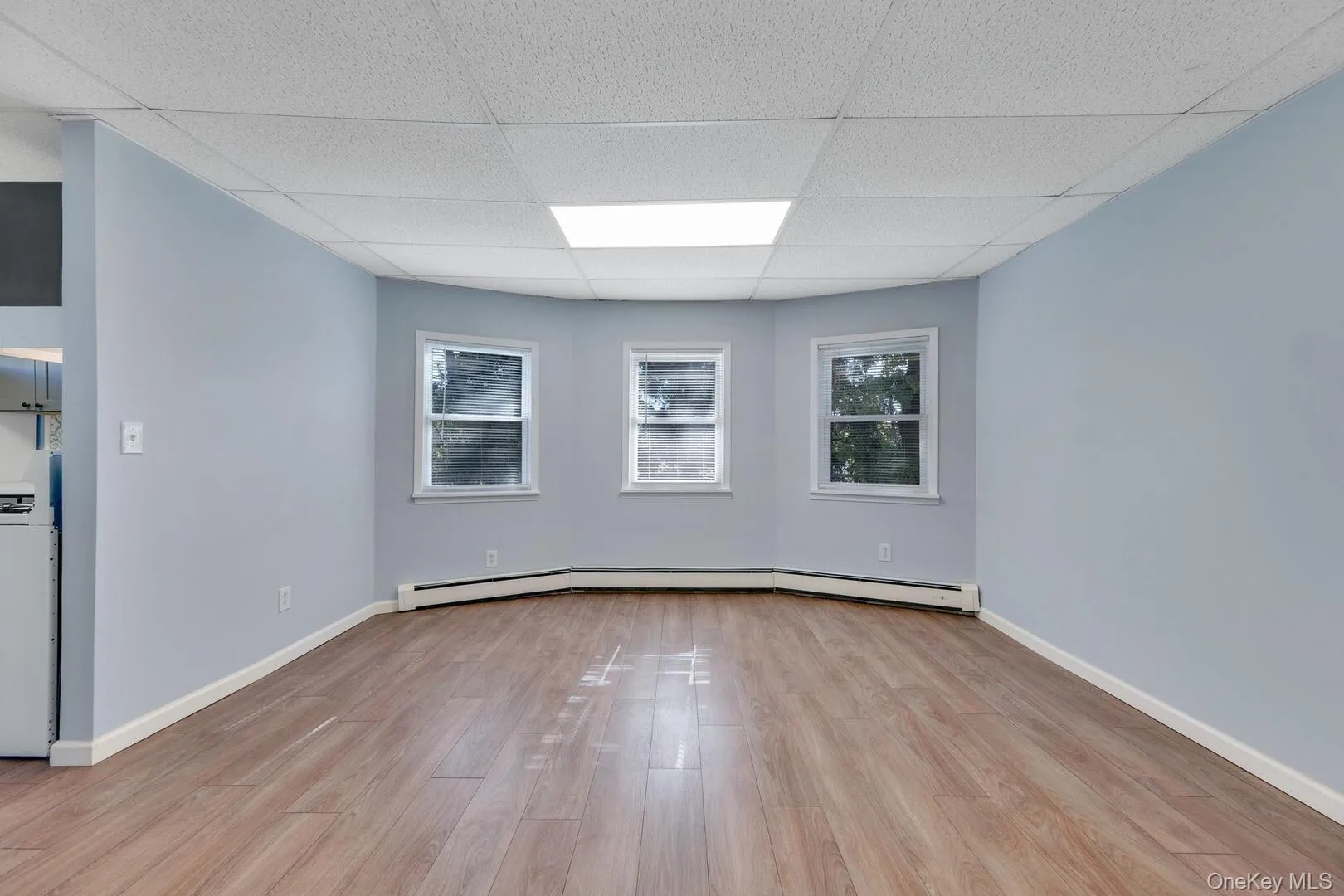 39 Chapman Place, Islip, NY, 2 Bedrooms Bedrooms, 4 Rooms Rooms,1 BathroomBathrooms,Residential Lease,For Rent,Chapman,0,976080 39 Chapman Place, Islip, NY, 2 Bedrooms Bedrooms, 4 Rooms Rooms,1 BathroomBathrooms,Residential Lease,For Rent,Chapman,0,976080