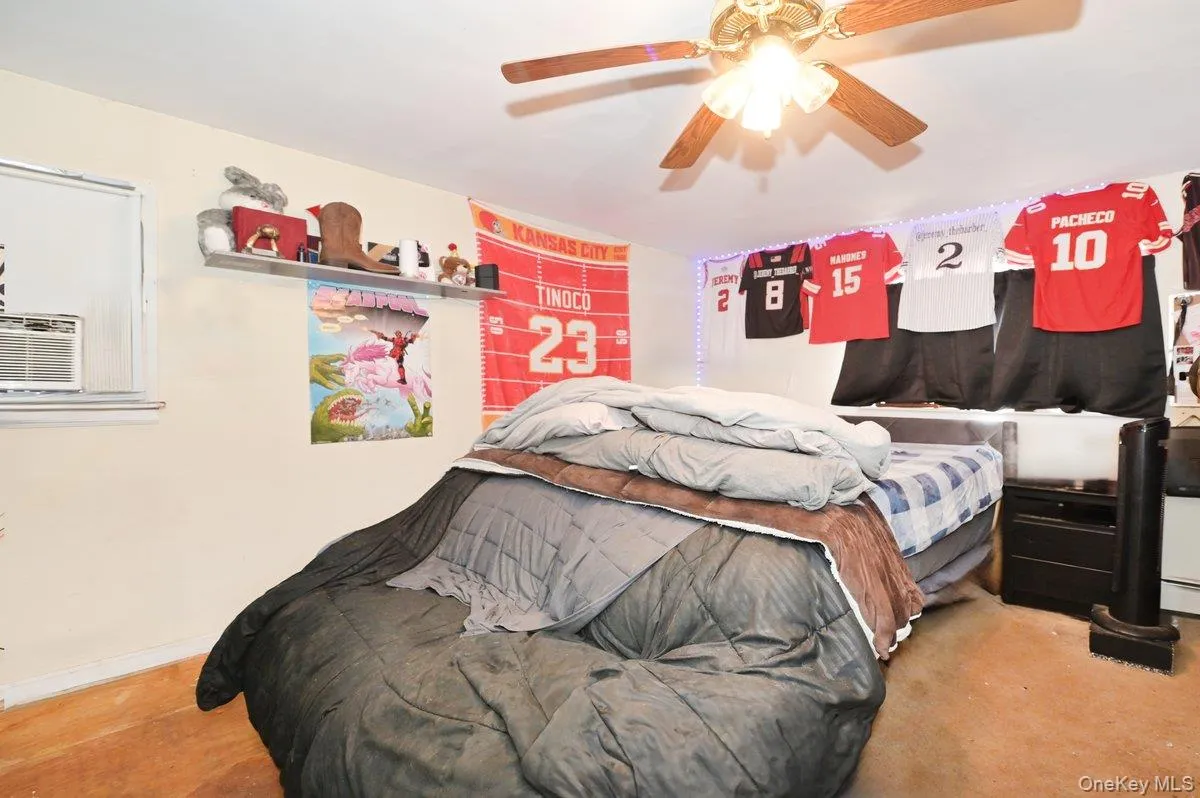 313 Warren Street, West Babylon, NY, 6 Bedrooms Bedrooms, 10 Rooms Rooms,2 BathroomsBathrooms,Residential,For Rent,Warren,0,976081 313 Warren Street, West Babylon, NY, 6 Bedrooms Bedrooms, 10 Rooms Rooms,2 BathroomsBathrooms,Residential,For Rent,Warren,0,976081