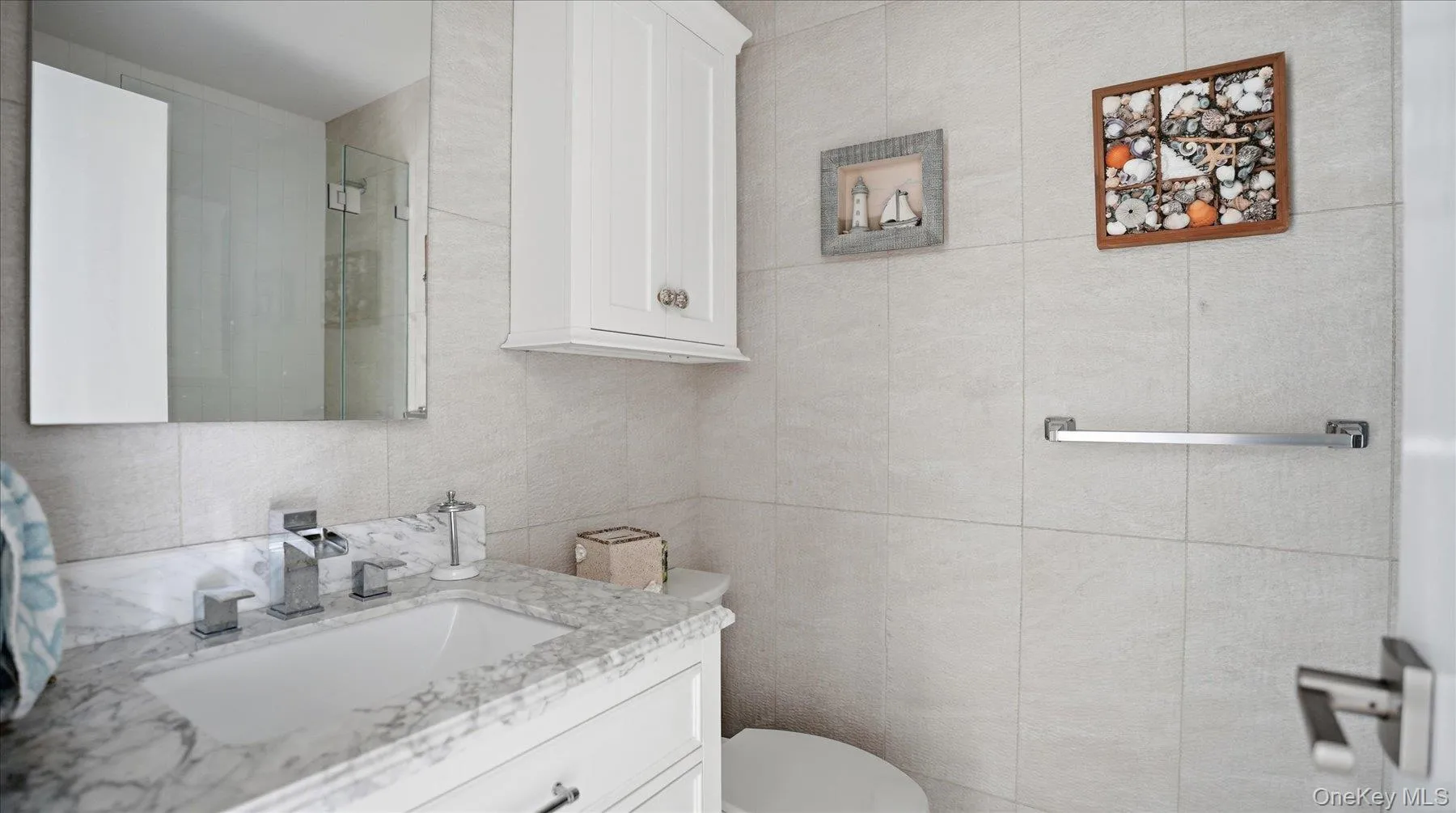 281 Dune Road Unit 16b, Southampton, New York 11978