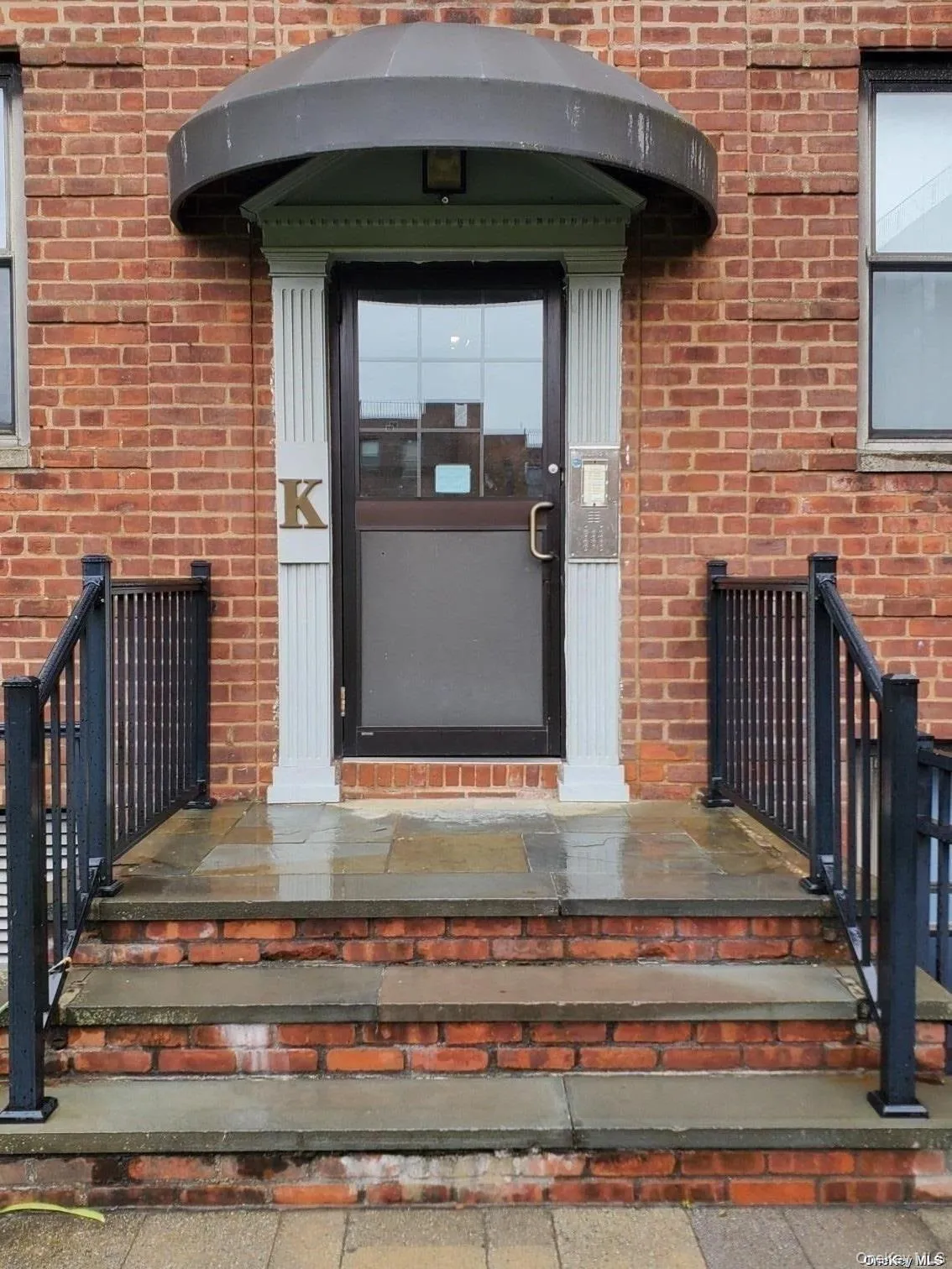 Entrance to Building Entrance to Building
