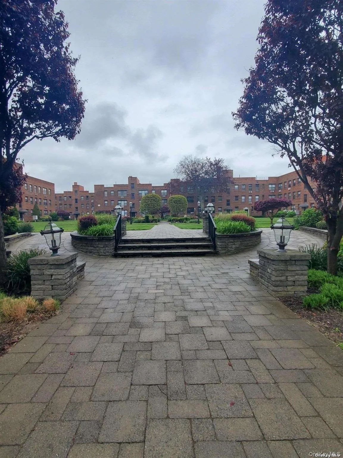 Court Yard Entrance Court Yard Entrance
