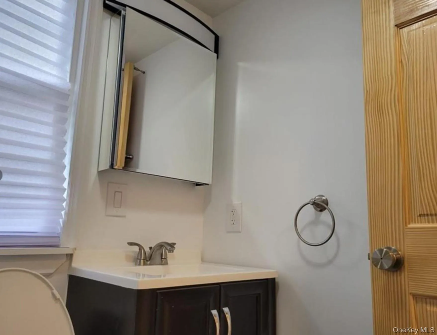 100 Hillside Drive, Middletown, NY, 2 Bedrooms Bedrooms, 6 Rooms Rooms,2 BathroomsBathrooms,Residential Lease,For Rent,Hillside,0,976110 100 Hillside Drive, Middletown, NY, 2 Bedrooms Bedrooms, 6 Rooms Rooms,2 BathroomsBathrooms,Residential Lease,For Rent,Hillside,0,976110
