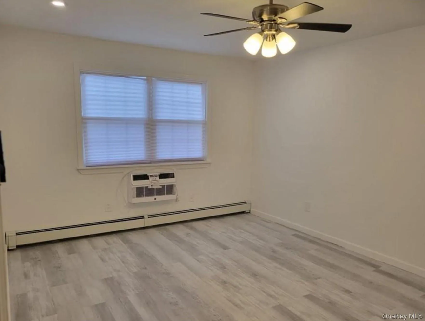 100 Hillside Drive, Middletown, NY, 2 Bedrooms Bedrooms, 6 Rooms Rooms,2 BathroomsBathrooms,Residential Lease,For Rent,Hillside,0,976110 100 Hillside Drive, Middletown, NY, 2 Bedrooms Bedrooms, 6 Rooms Rooms,2 BathroomsBathrooms,Residential Lease,For Rent,Hillside,0,976110