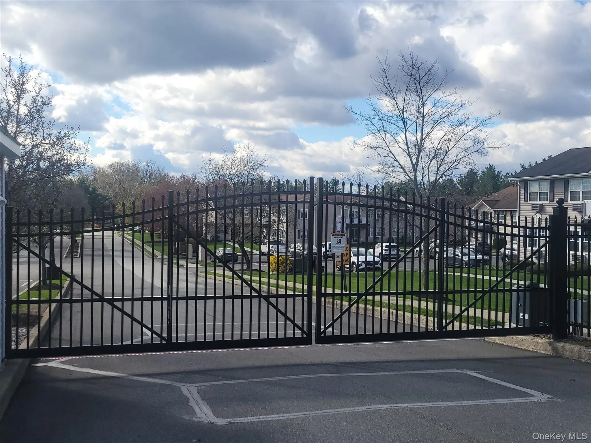 100 Hillside Drive, Middletown, NY, 2 Bedrooms Bedrooms, 6 Rooms Rooms,2 BathroomsBathrooms,Residential Lease,For Rent,Hillside,0,976110 100 Hillside Drive, Middletown, NY, 2 Bedrooms Bedrooms, 6 Rooms Rooms,2 BathroomsBathrooms,Residential Lease,For Rent,Hillside,0,976110