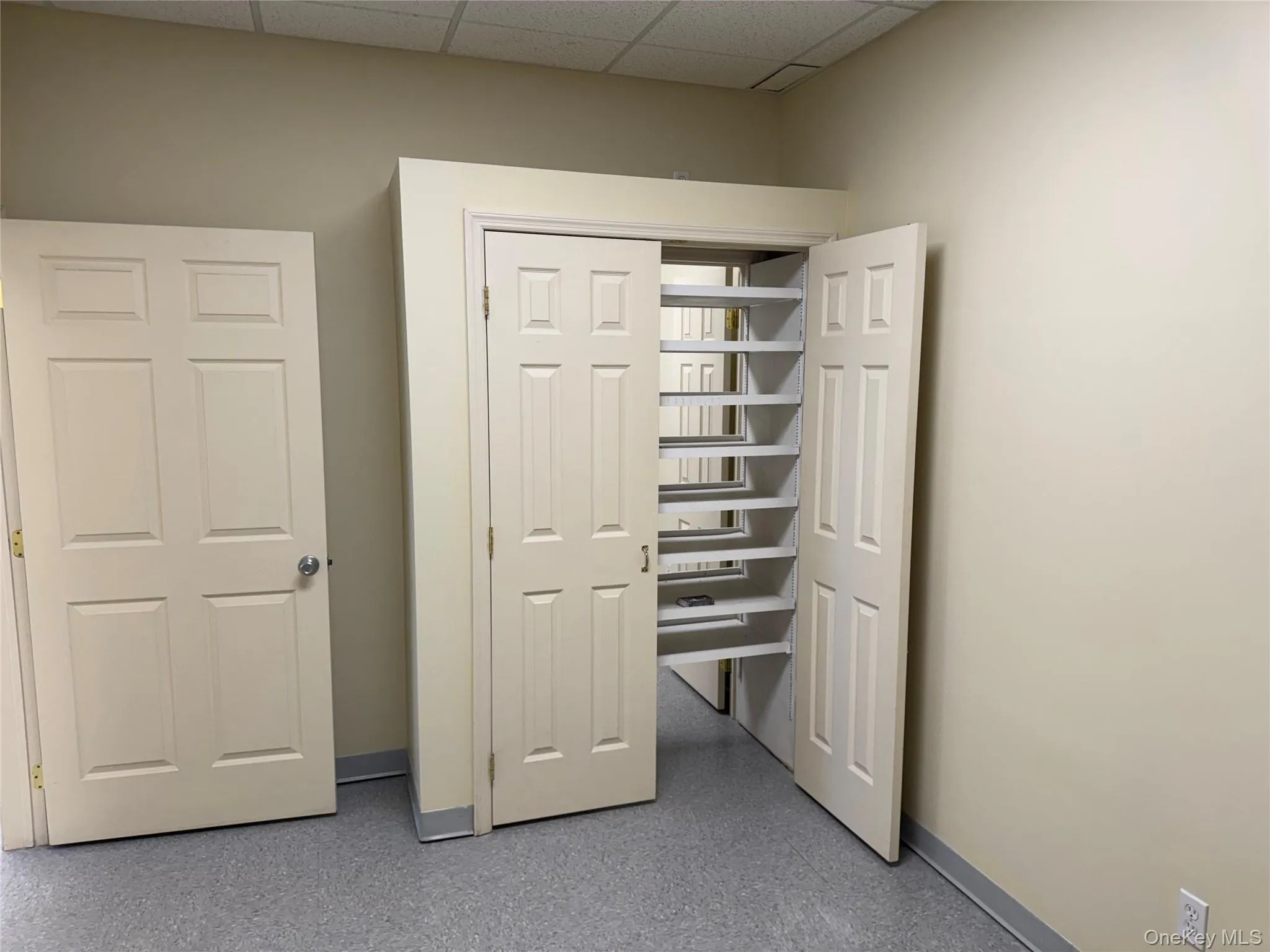 3121 US Route 9w, New Windsor, NY, ,Commercial Lease,For Rent,US Route 9w,0,976136 3121 US Route 9w, New Windsor, NY, ,Commercial Lease,For Rent,US Route 9w,0,976136