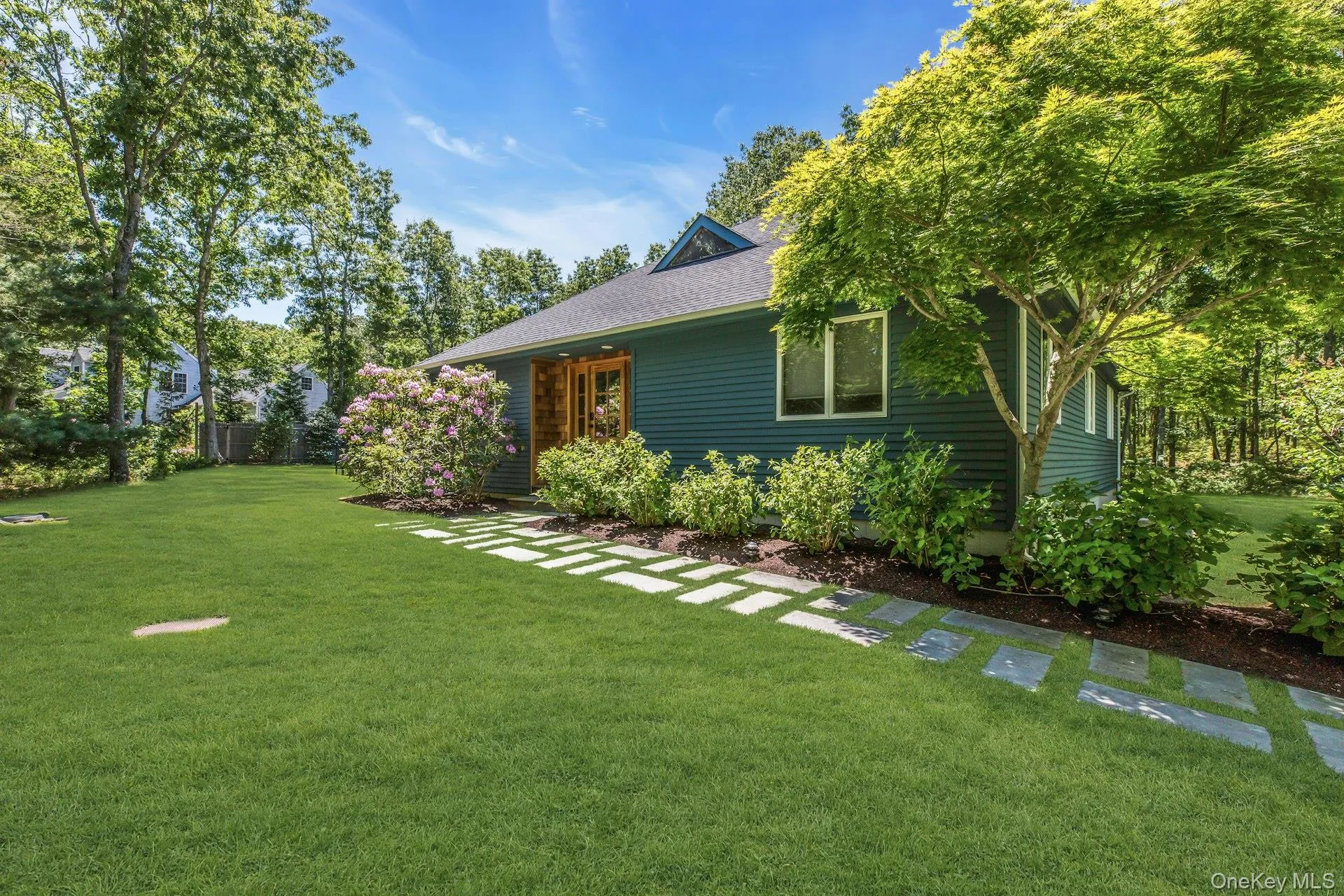 16 Hildreth Road, Southampton, NY, 4 Bedrooms Bedrooms, 7 Rooms Rooms,2 BathroomsBathrooms,Residential Lease,For Rent,Hildreth,0,976145 16 Hildreth Road, Southampton, NY, 4 Bedrooms Bedrooms, 7 Rooms Rooms,2 BathroomsBathrooms,Residential Lease,For Rent,Hildreth,0,976145