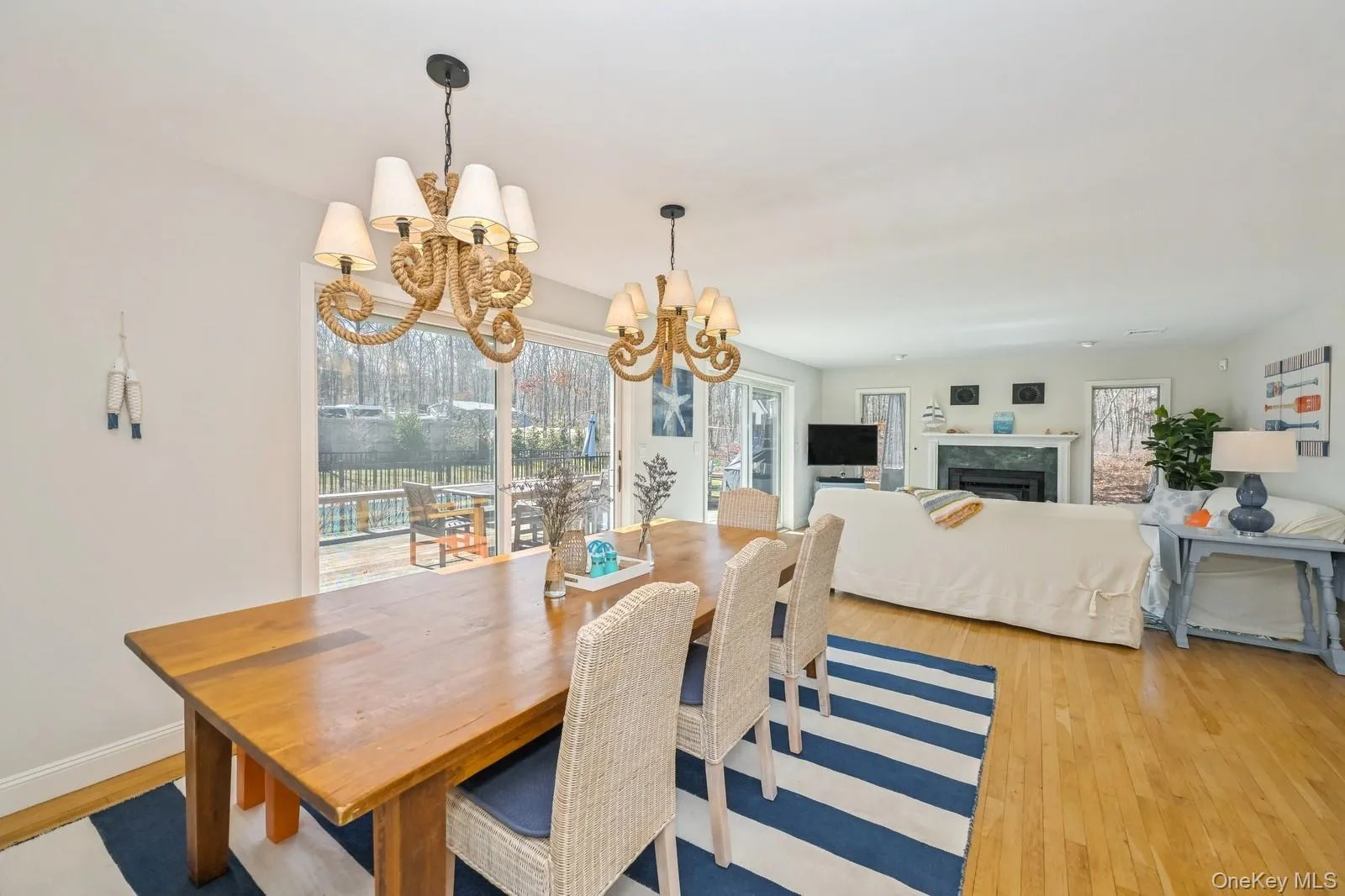 16 Hildreth Road, Southampton, NY, 3 Bedrooms Bedrooms, 7 Rooms Rooms,2 BathroomsBathrooms,Residential Lease,For Rent,Hildreth,0,976145 16 Hildreth Road, Southampton, NY, 3 Bedrooms Bedrooms, 7 Rooms Rooms,2 BathroomsBathrooms,Residential Lease,For Rent,Hildreth,0,976145