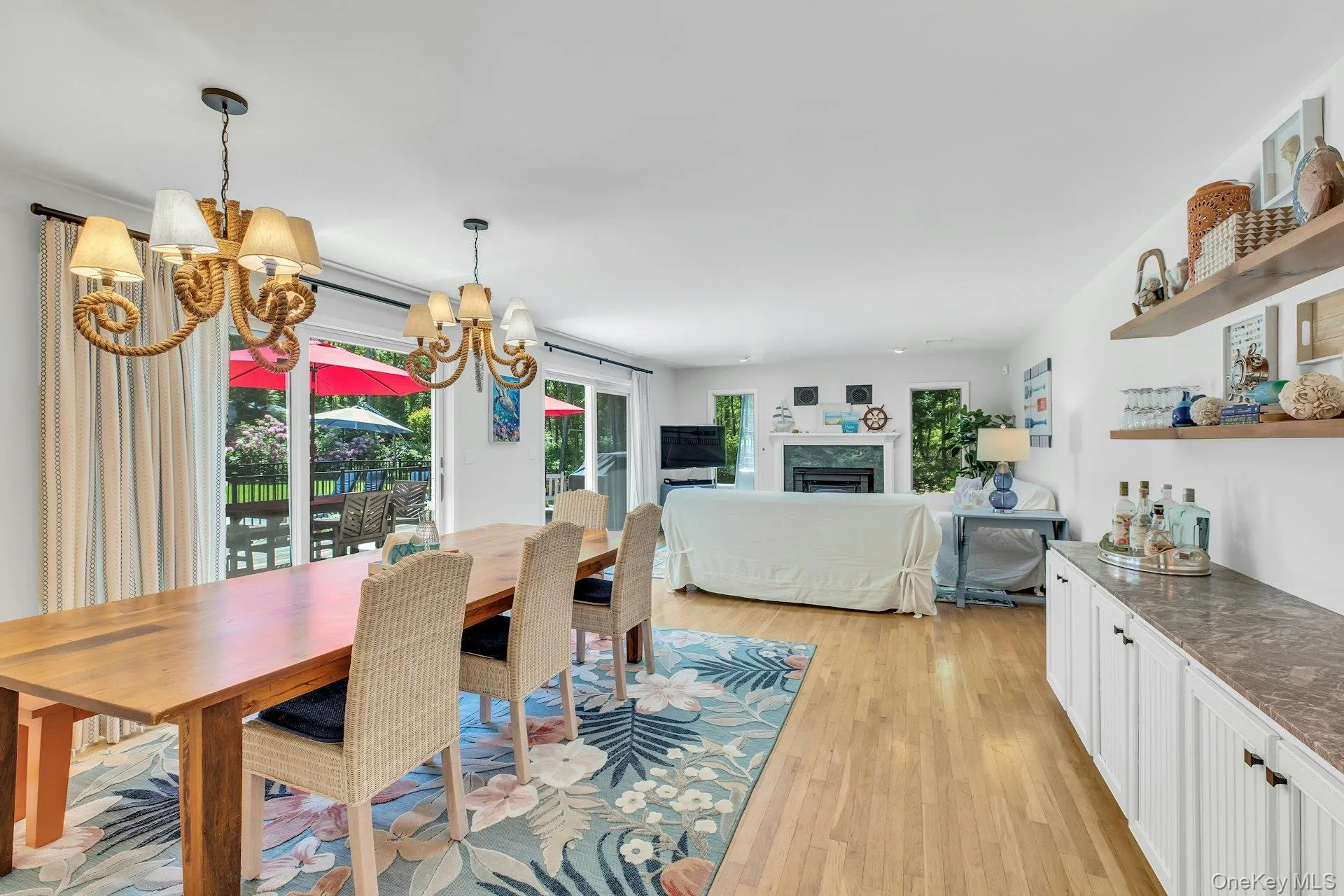 16 Hildreth Road, Southampton, NY, 4 Bedrooms Bedrooms, 7 Rooms Rooms,2 BathroomsBathrooms,Residential Lease,For Rent,Hildreth,0,976145 16 Hildreth Road, Southampton, NY, 4 Bedrooms Bedrooms, 7 Rooms Rooms,2 BathroomsBathrooms,Residential Lease,For Rent,Hildreth,0,976145
