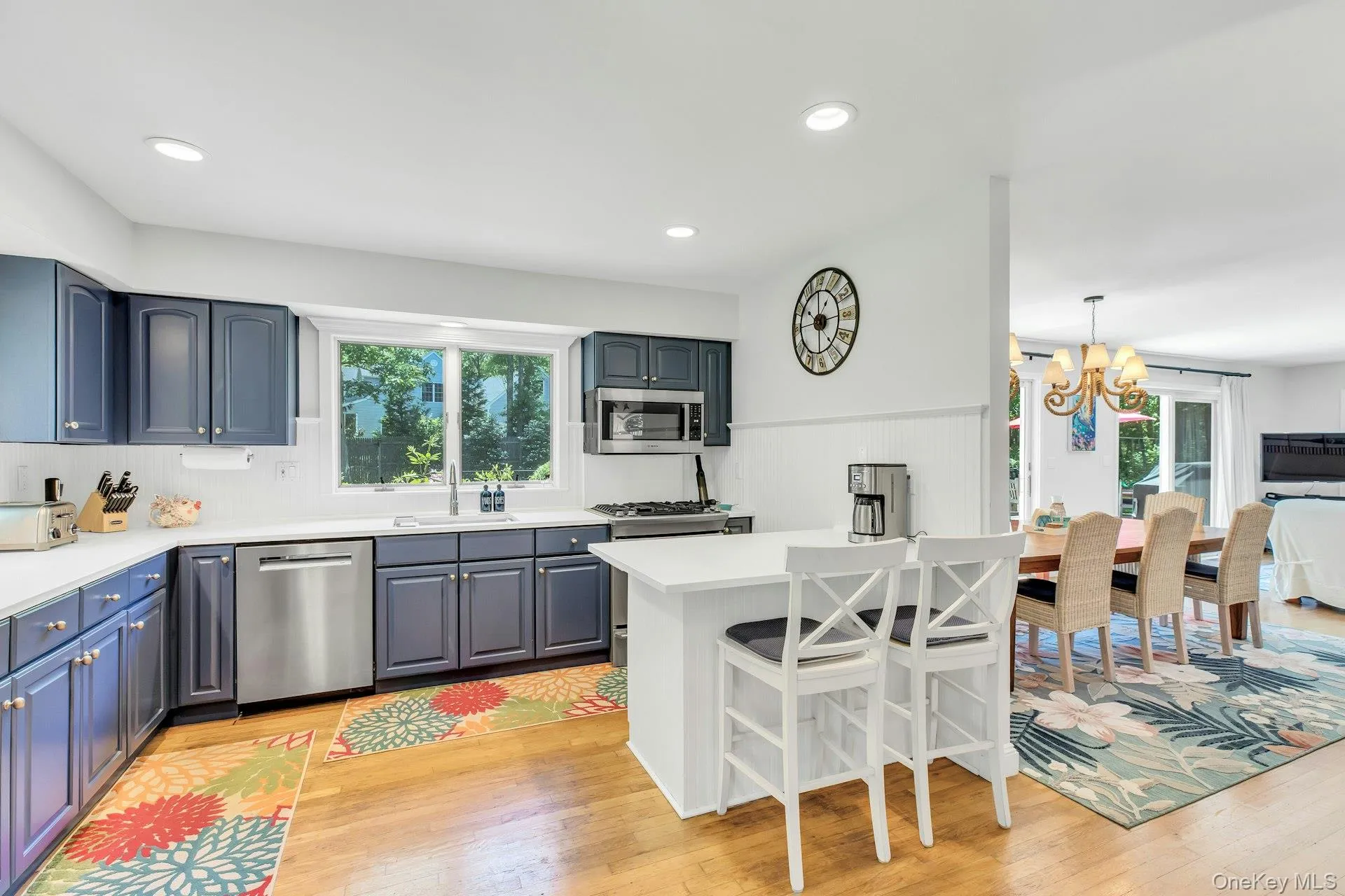 16 Hildreth Road, Southampton, NY, 4 Bedrooms Bedrooms, 7 Rooms Rooms,2 BathroomsBathrooms,Residential Lease,For Rent,Hildreth,0,976145 16 Hildreth Road, Southampton, NY, 4 Bedrooms Bedrooms, 7 Rooms Rooms,2 BathroomsBathrooms,Residential Lease,For Rent,Hildreth,0,976145