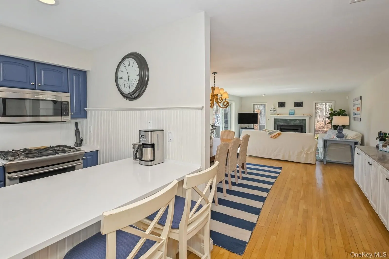 16 Hildreth Road, Southampton, NY, 3 Bedrooms Bedrooms, 7 Rooms Rooms,2 BathroomsBathrooms,Residential Lease,For Rent,Hildreth,0,976145 16 Hildreth Road, Southampton, NY, 3 Bedrooms Bedrooms, 7 Rooms Rooms,2 BathroomsBathrooms,Residential Lease,For Rent,Hildreth,0,976145