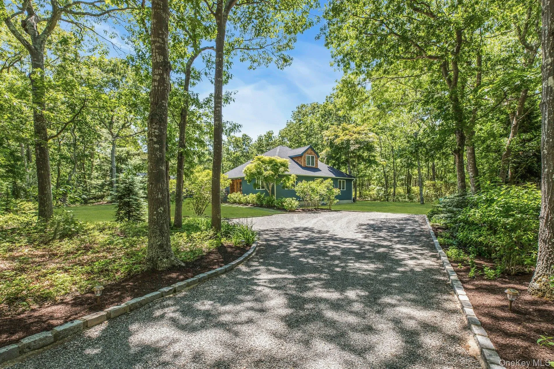 16 Hildreth Road, Southampton, NY, 4 Bedrooms Bedrooms, 7 Rooms Rooms,2 BathroomsBathrooms,Residential Lease,For Rent,Hildreth,0,976145 16 Hildreth Road, Southampton, NY, 4 Bedrooms Bedrooms, 7 Rooms Rooms,2 BathroomsBathrooms,Residential Lease,For Rent,Hildreth,0,976145