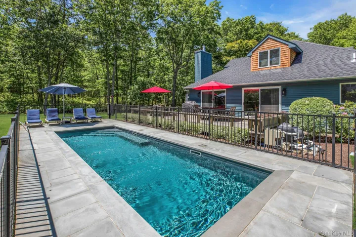 16 Hildreth Road, Southampton, New York 11946