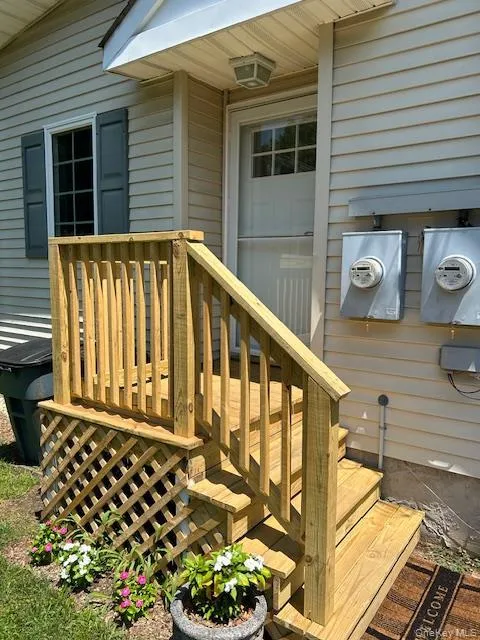 4 Orton Drive, Huntington, NY, 1 Bedroom Bedrooms, 3 Rooms Rooms,1 BathroomBathrooms,Residential Lease,For Rent,Orton,0,976148 4 Orton Drive, Huntington, NY, 1 Bedroom Bedrooms, 3 Rooms Rooms,1 BathroomBathrooms,Residential Lease,For Rent,Orton,0,976148