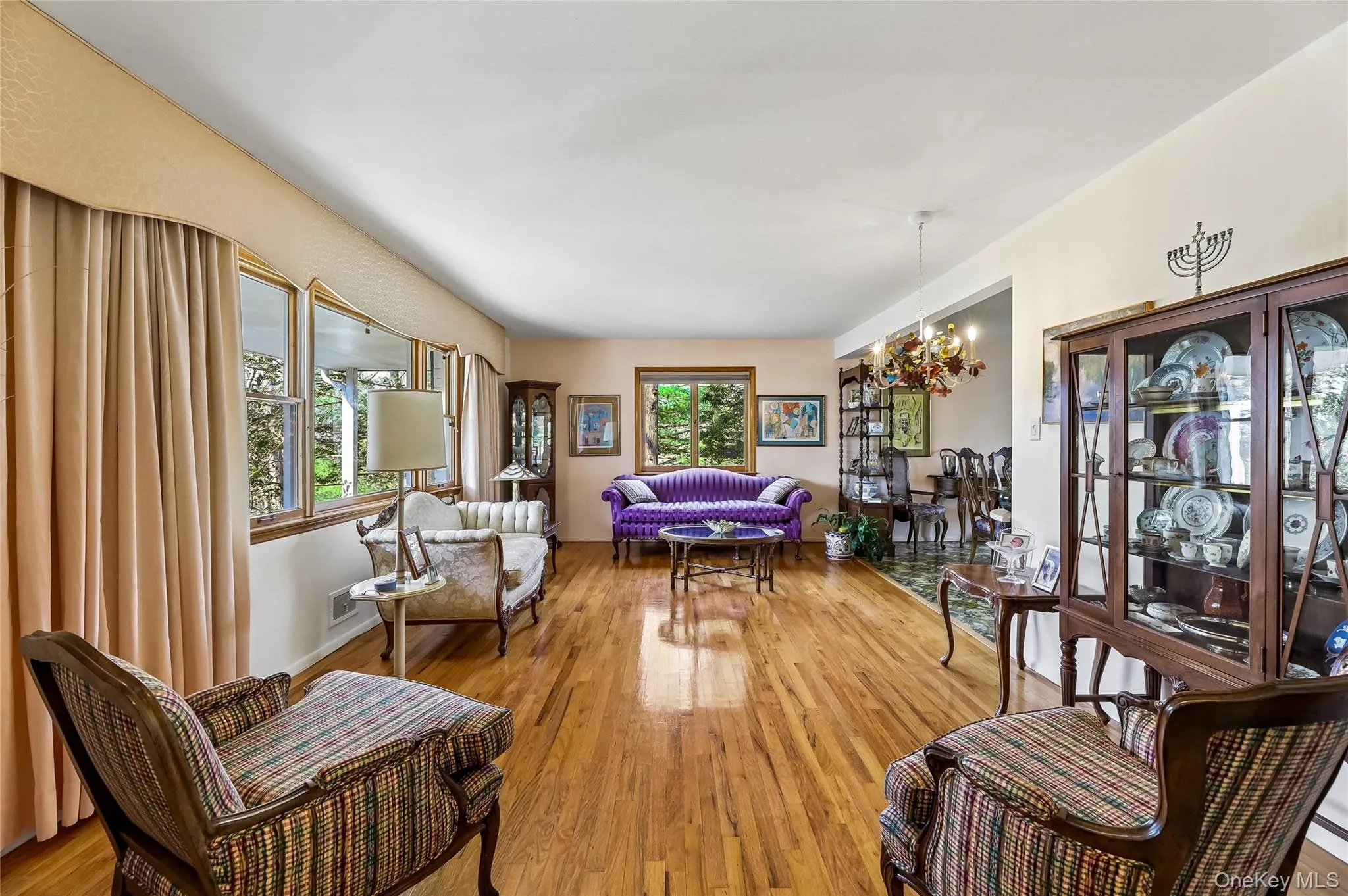 2 Barbara Lane, Ramapo, NY, 5 Bedrooms Bedrooms, 11 Rooms Rooms,2 BathroomsBathrooms,Residential,For Rent,Barbara,0,976152 2 Barbara Lane, Ramapo, NY, 5 Bedrooms Bedrooms, 11 Rooms Rooms,2 BathroomsBathrooms,Residential,For Rent,Barbara,0,976152