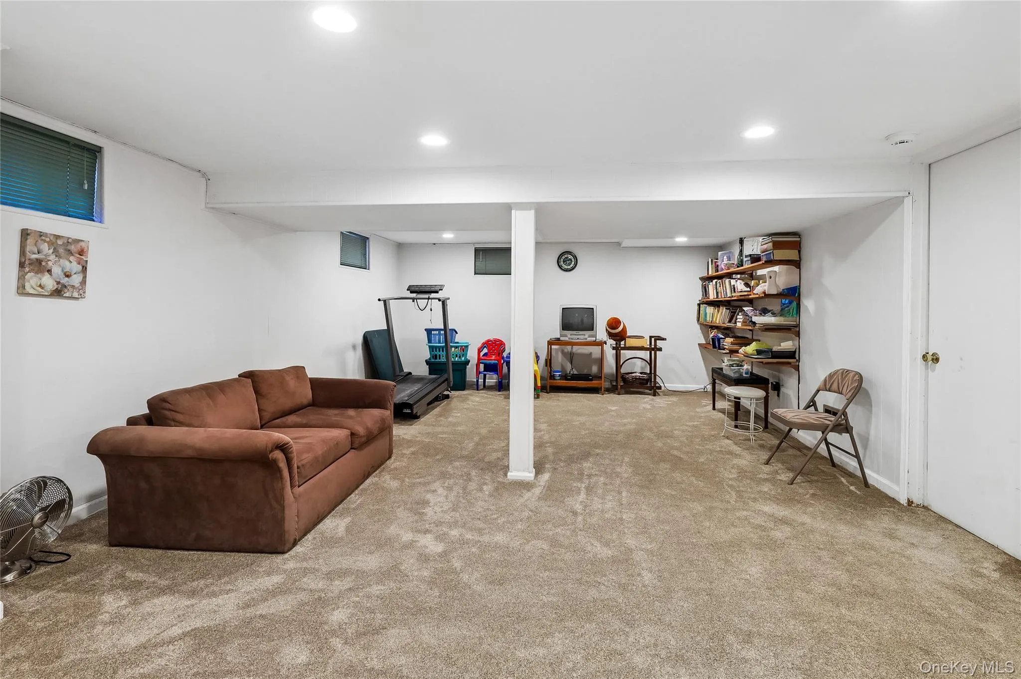 2 Barbara Lane, Ramapo, NY, 5 Bedrooms Bedrooms, 11 Rooms Rooms,2 BathroomsBathrooms,Residential,For Rent,Barbara,0,976152 2 Barbara Lane, Ramapo, NY, 5 Bedrooms Bedrooms, 11 Rooms Rooms,2 BathroomsBathrooms,Residential,For Rent,Barbara,0,976152