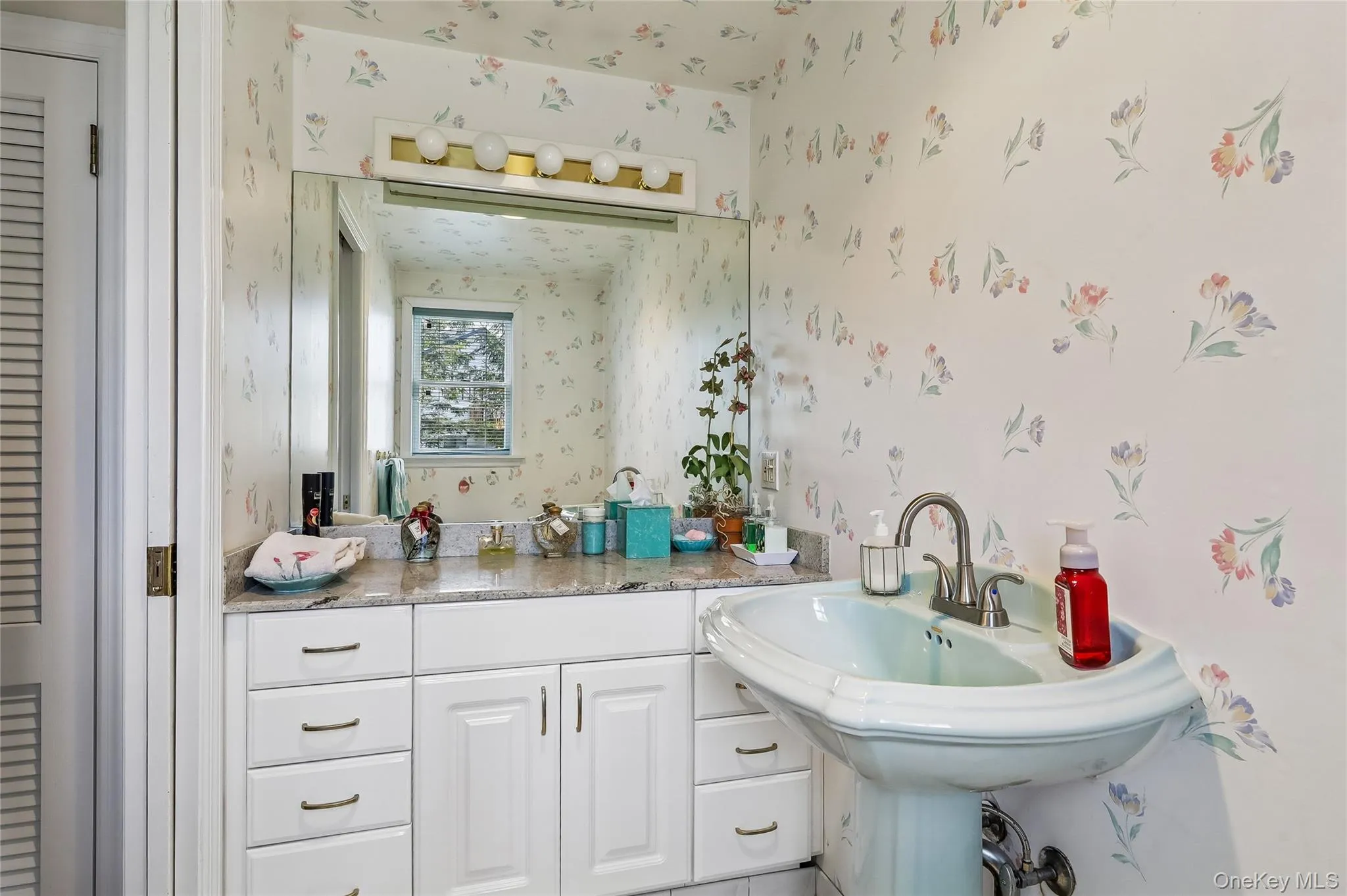 2 Barbara Lane, Ramapo, NY, 5 Bedrooms Bedrooms, 11 Rooms Rooms,2 BathroomsBathrooms,Residential,For Rent,Barbara,0,976152 2 Barbara Lane, Ramapo, NY, 5 Bedrooms Bedrooms, 11 Rooms Rooms,2 BathroomsBathrooms,Residential,For Rent,Barbara,0,976152