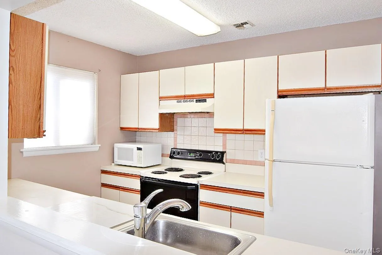 Galley kitchen Galley kitchen