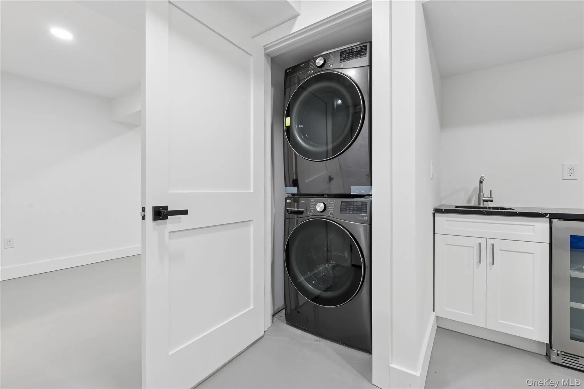 10 Sagamore Road, Southampton, NY, 4 Bedrooms Bedrooms, 18 Rooms Rooms,5 BathroomsBathrooms,Residential Lease,For Rent,Sagamore,0,976167 10 Sagamore Road, Southampton, NY, 4 Bedrooms Bedrooms, 18 Rooms Rooms,5 BathroomsBathrooms,Residential Lease,For Rent,Sagamore,0,976167