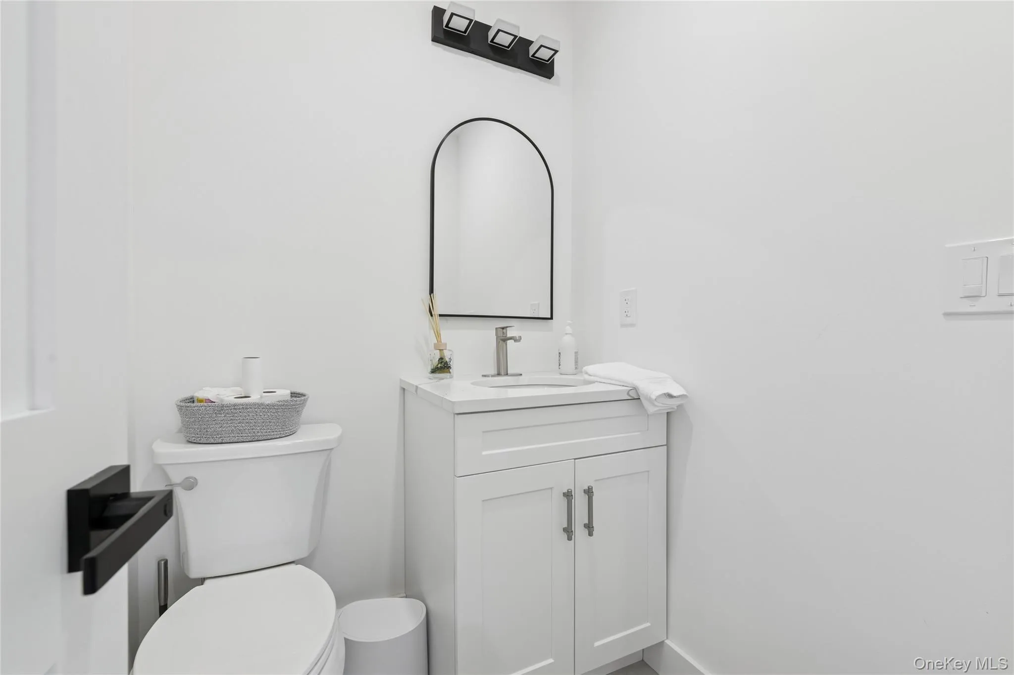 10 Sagamore Road, Southampton, NY, 4 Bedrooms Bedrooms, 18 Rooms Rooms,5 BathroomsBathrooms,Residential Lease,For Rent,Sagamore,0,976167 10 Sagamore Road, Southampton, NY, 4 Bedrooms Bedrooms, 18 Rooms Rooms,5 BathroomsBathrooms,Residential Lease,For Rent,Sagamore,0,976167