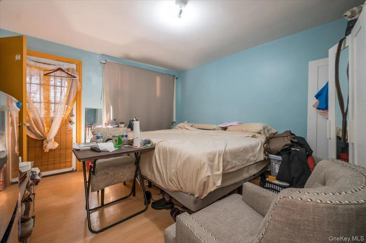 2515 Eastchester Road, New York, NY, 4 Bedrooms Bedrooms, 6 Rooms Rooms,2 BathroomsBathrooms,Residential,For Rent,Eastchester,0,976172 2515 Eastchester Road, New York, NY, 4 Bedrooms Bedrooms, 6 Rooms Rooms,2 BathroomsBathrooms,Residential,For Rent,Eastchester,0,976172