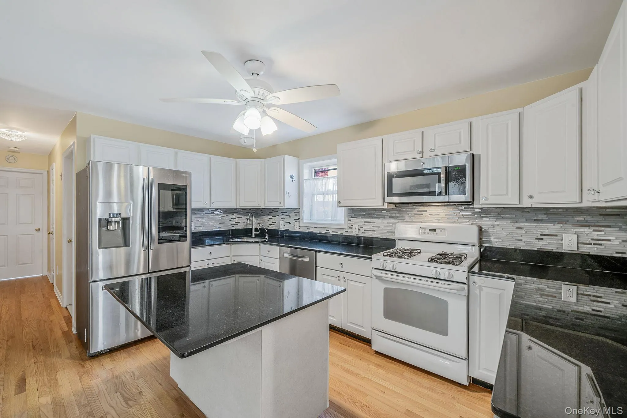 272 Harrison Street, Long Beach, NY, 2 Bedrooms Bedrooms, 5 Rooms Rooms,1 BathroomBathrooms,Residential Lease,For Rent,Harrison,0,976174 272 Harrison Street, Long Beach, NY, 2 Bedrooms Bedrooms, 5 Rooms Rooms,1 BathroomBathrooms,Residential Lease,For Rent,Harrison,0,976174