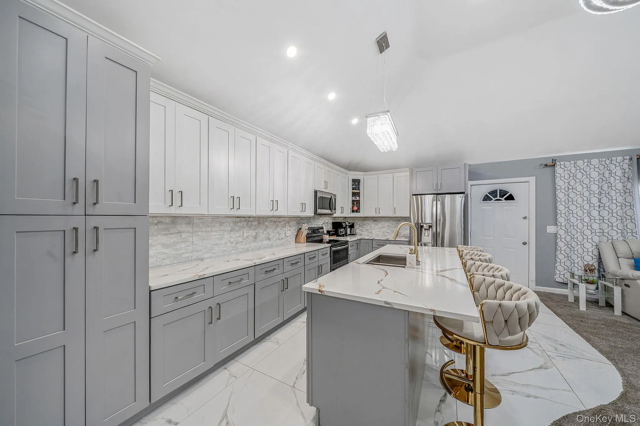158 Mohawk Street, Islip, NY, 2 Bedrooms Bedrooms, 5 Rooms Rooms,1 BathroomBathrooms,Residential Lease,For Rent,Mohawk,0,976189 158 Mohawk Street, Islip, NY, 2 Bedrooms Bedrooms, 5 Rooms Rooms,1 BathroomBathrooms,Residential Lease,For Rent,Mohawk,0,976189