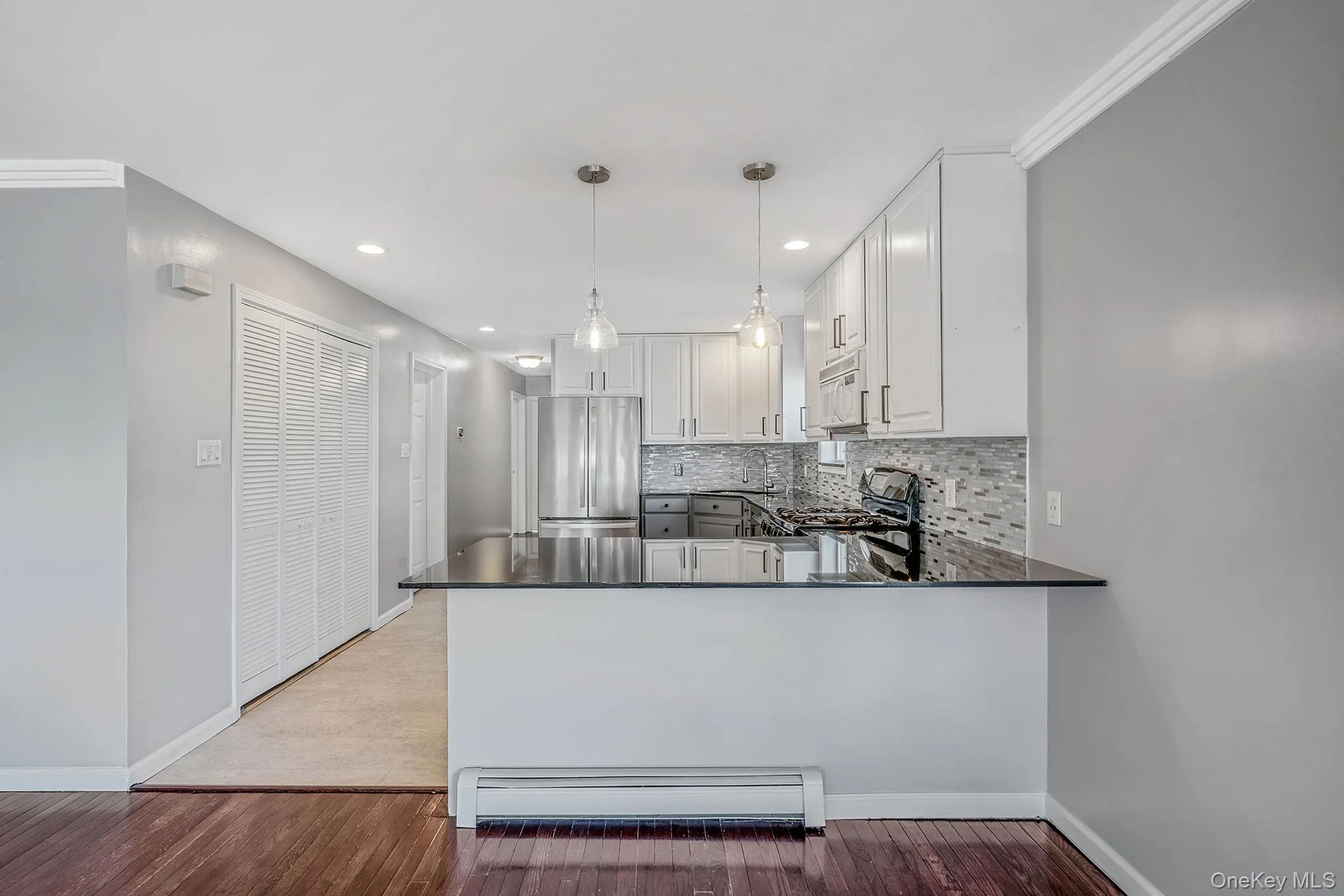 272 Harrison Street, Long Beach, NY, 3 Bedrooms Bedrooms, 5 Rooms Rooms,2 BathroomsBathrooms,Residential Lease,For Rent,Harrison,0,976190 272 Harrison Street, Long Beach, NY, 3 Bedrooms Bedrooms, 5 Rooms Rooms,2 BathroomsBathrooms,Residential Lease,For Rent,Harrison,0,976190