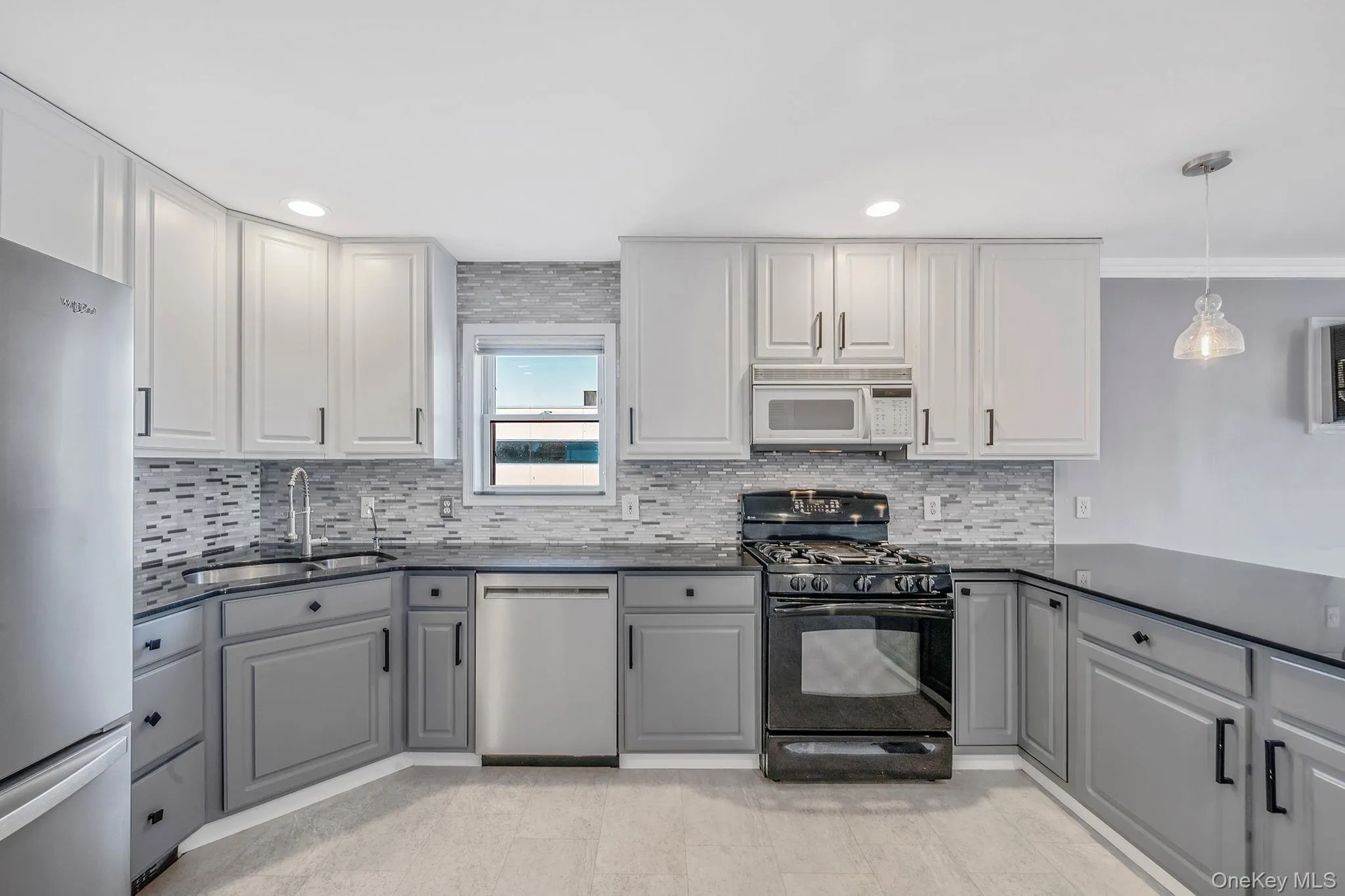 272 Harrison Street, Long Beach, NY, 3 Bedrooms Bedrooms, 5 Rooms Rooms,2 BathroomsBathrooms,Residential Lease,For Rent,Harrison,0,976190 272 Harrison Street, Long Beach, NY, 3 Bedrooms Bedrooms, 5 Rooms Rooms,2 BathroomsBathrooms,Residential Lease,For Rent,Harrison,0,976190