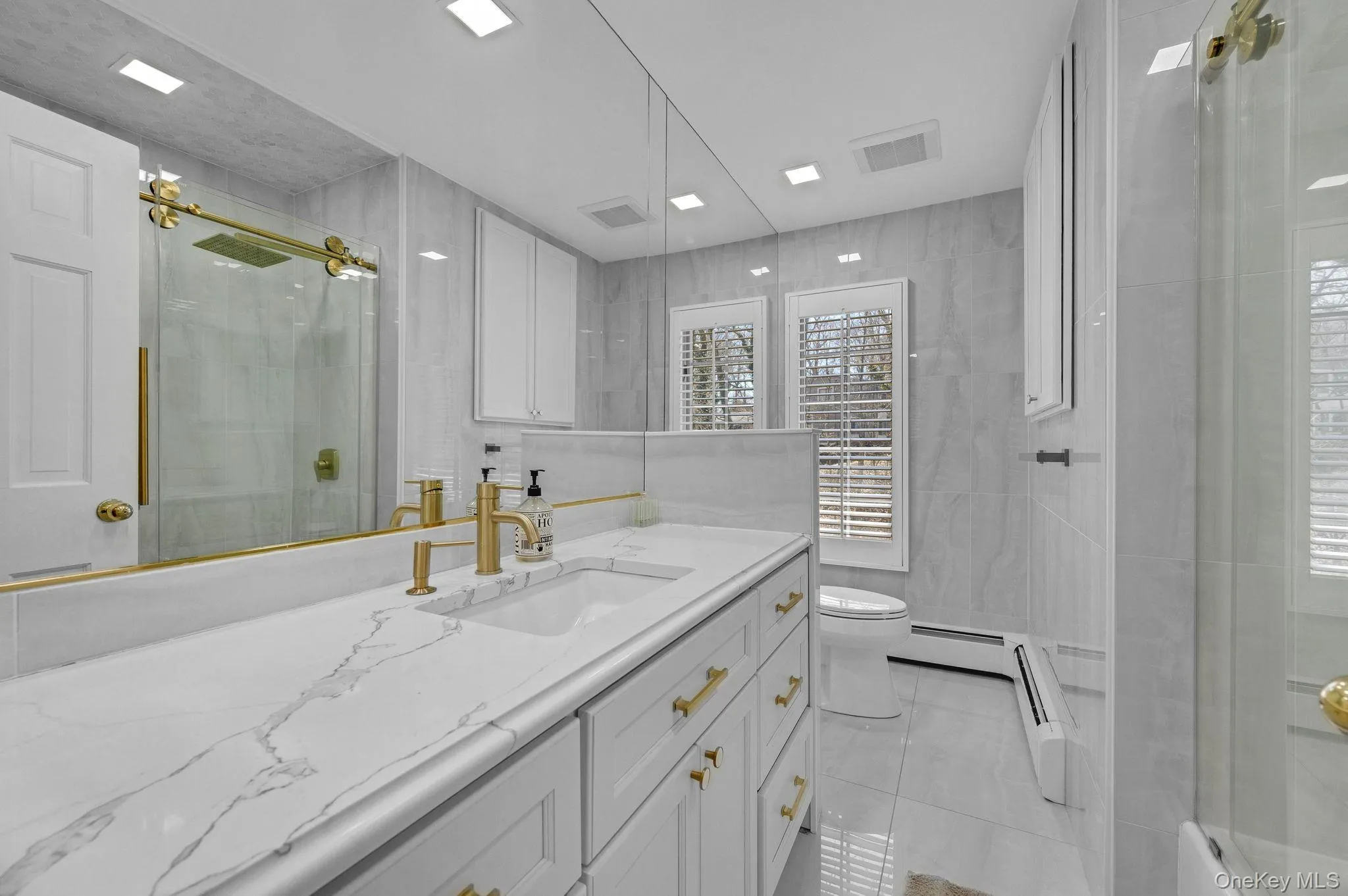 3 Glen Way, Huntington, NY, 4 Bedrooms Bedrooms, 8 Rooms Rooms,2 BathroomsBathrooms,Residential,For Rent,Glen,0,976192 3 Glen Way, Huntington, NY, 4 Bedrooms Bedrooms, 8 Rooms Rooms,2 BathroomsBathrooms,Residential,For Rent,Glen,0,976192